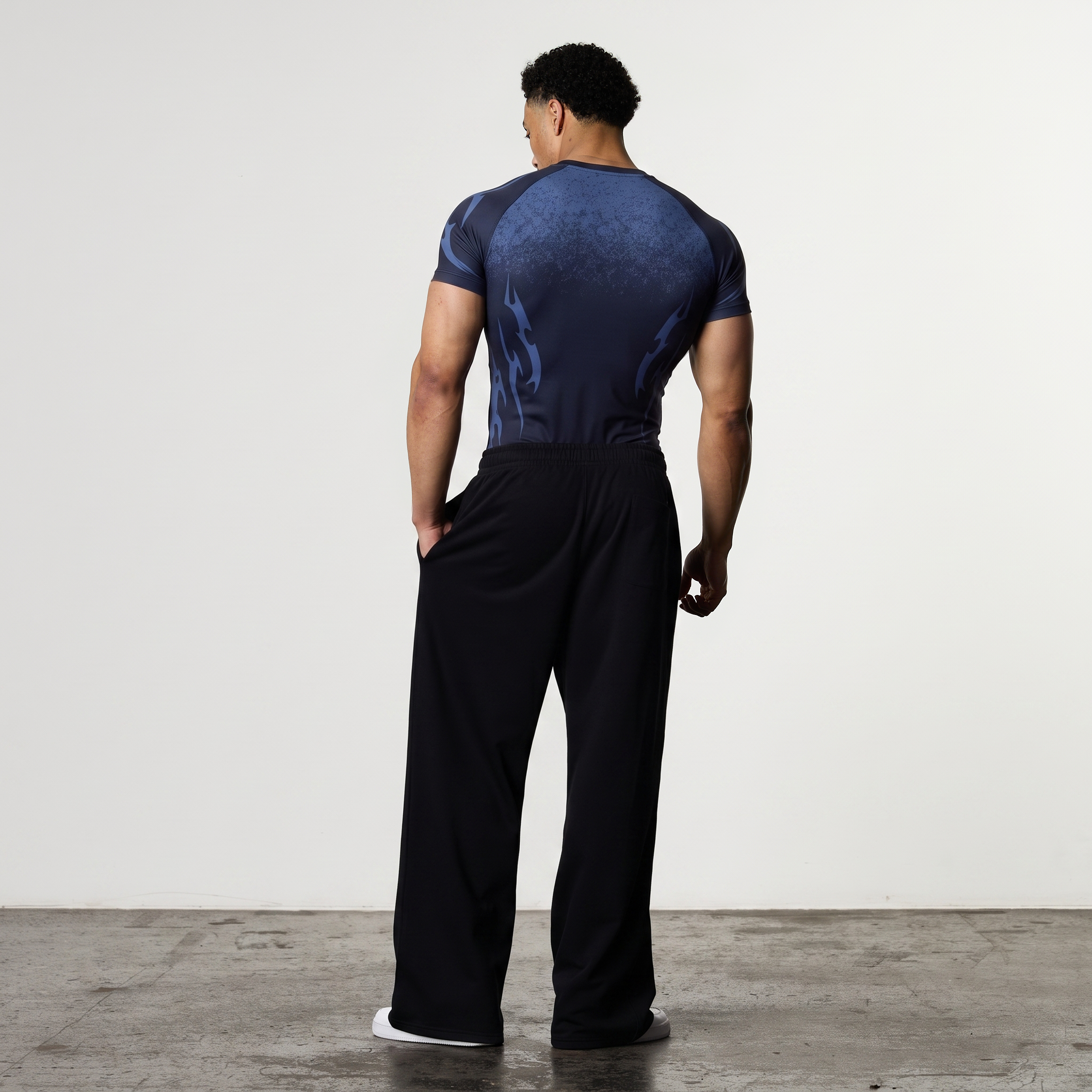 TRIBAL COMPRESSION NAVY SHORT SLEEVE T SHIRT