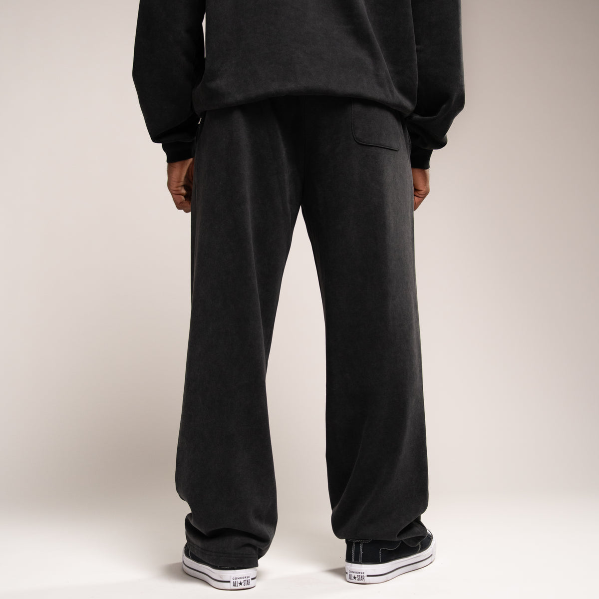 WASHED BLACK OVERSIZED STRAIGHT LEG SWEATPANTS