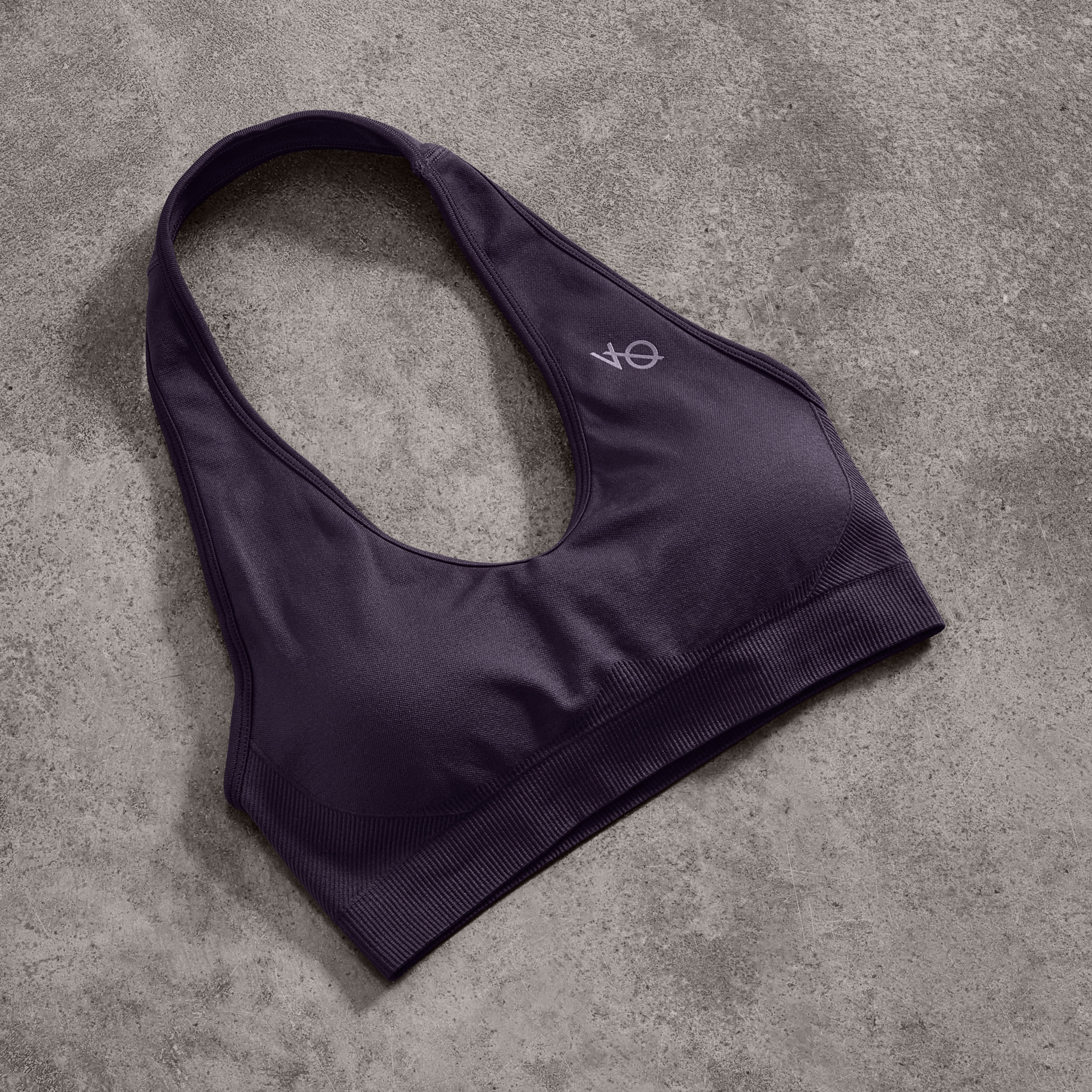 Vanquish Elevate Seamless Plum Halter Neck Bra