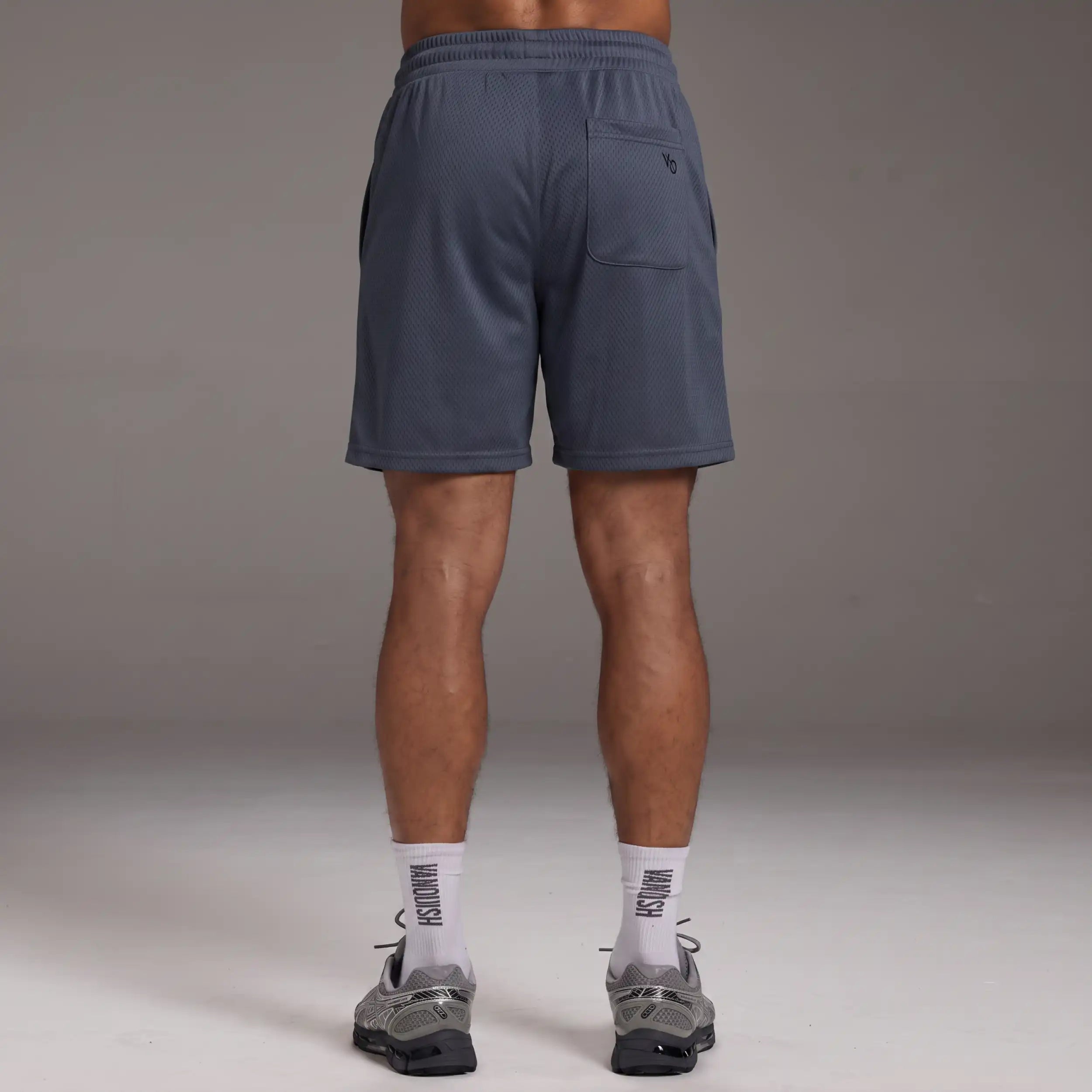 EVOLVE DARK GREY 7" REGULAR FIT MESH SHORT