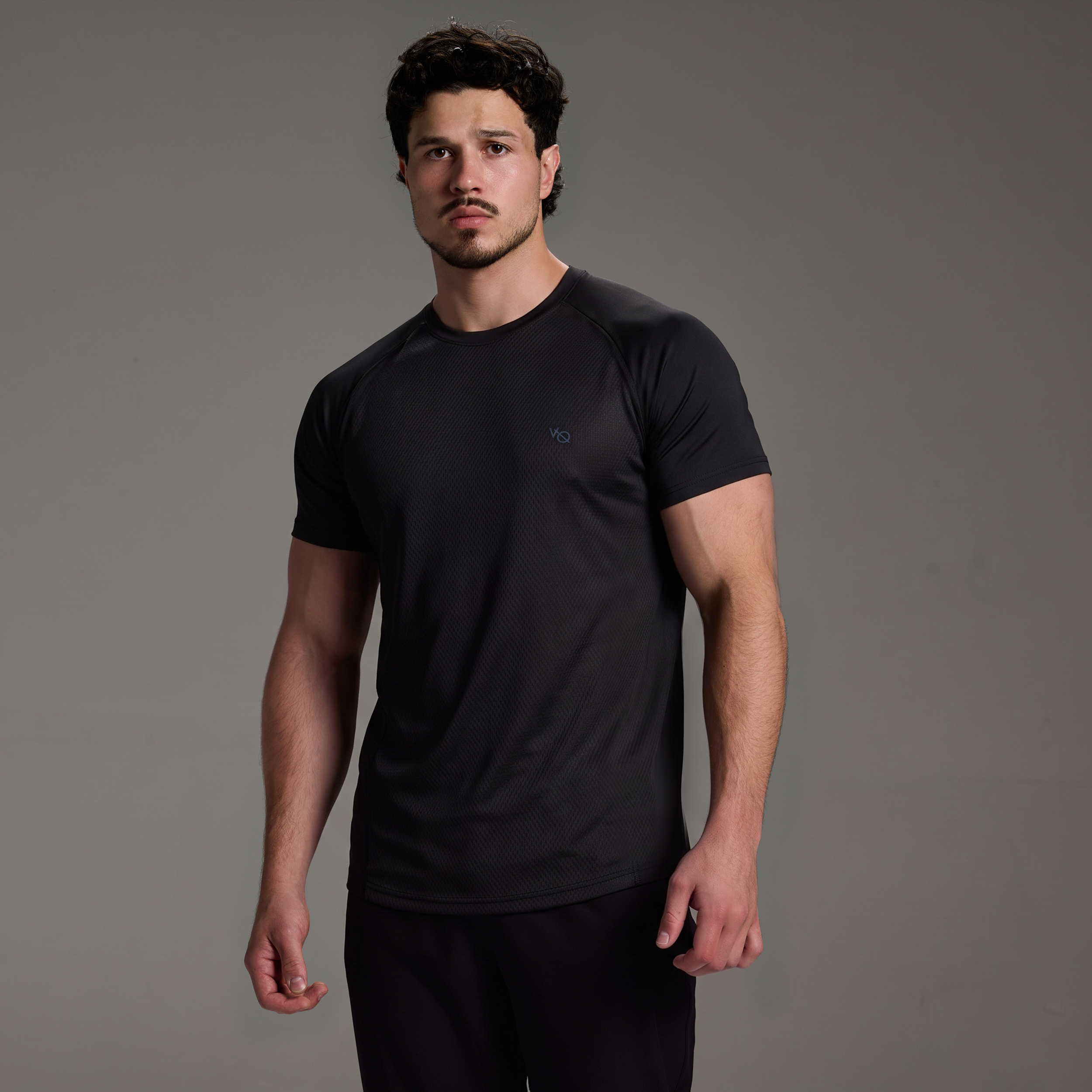 EVOLVE BLACK SLIM FIT PERFORMANCE T SHIRT