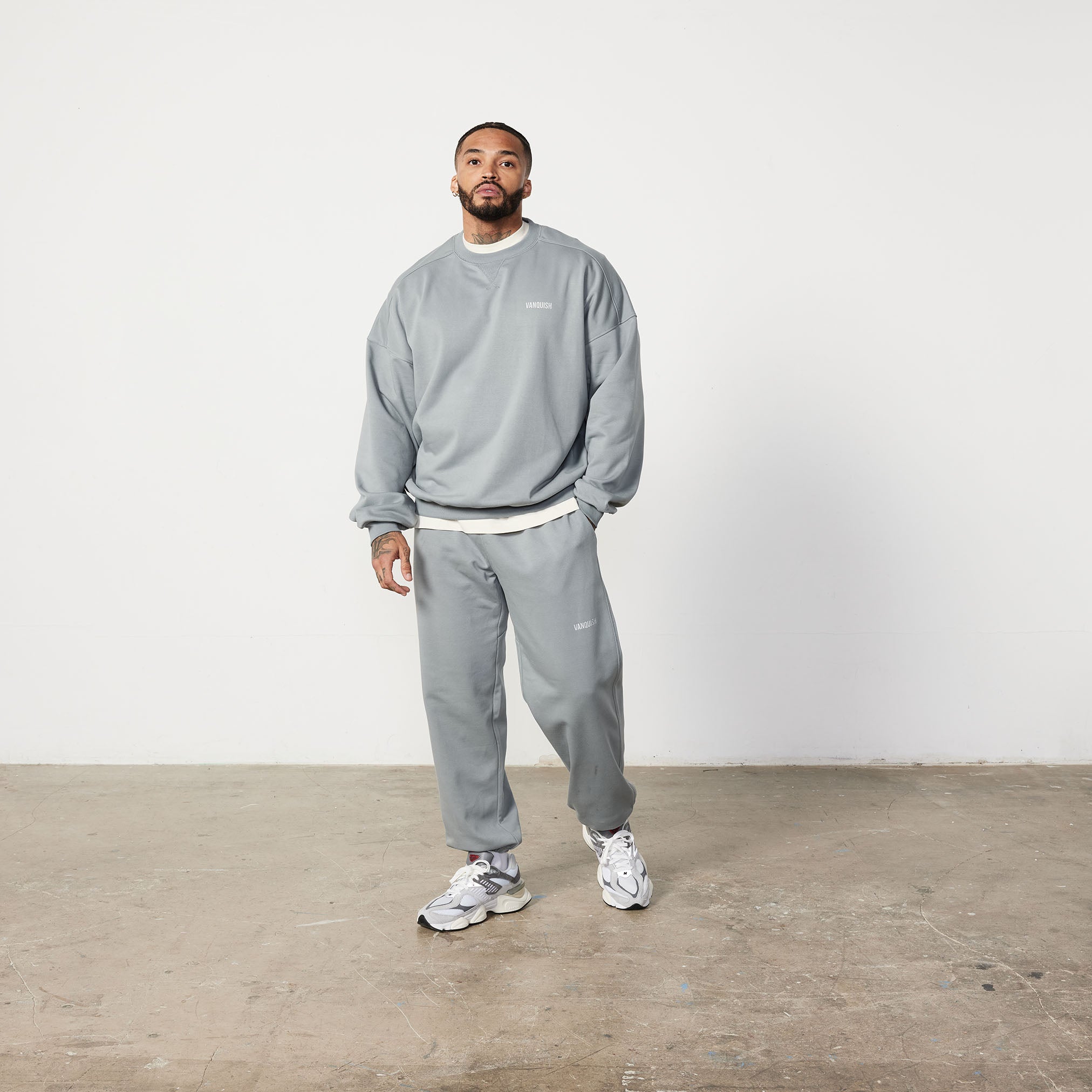 Vanquish Essential Steel Grey Oversized Sweatpants