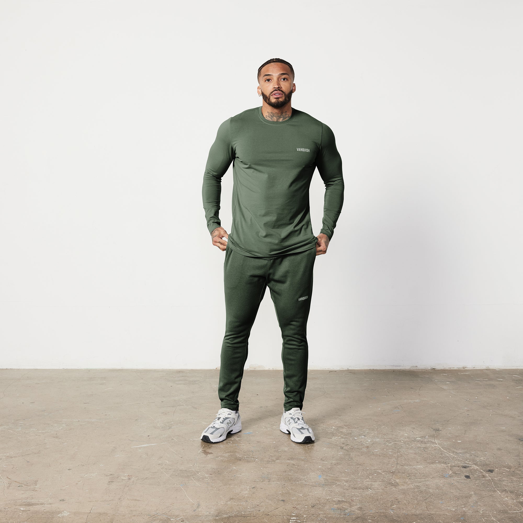 Vanquish Essential Forest Green Tapered Fit Sweatpants