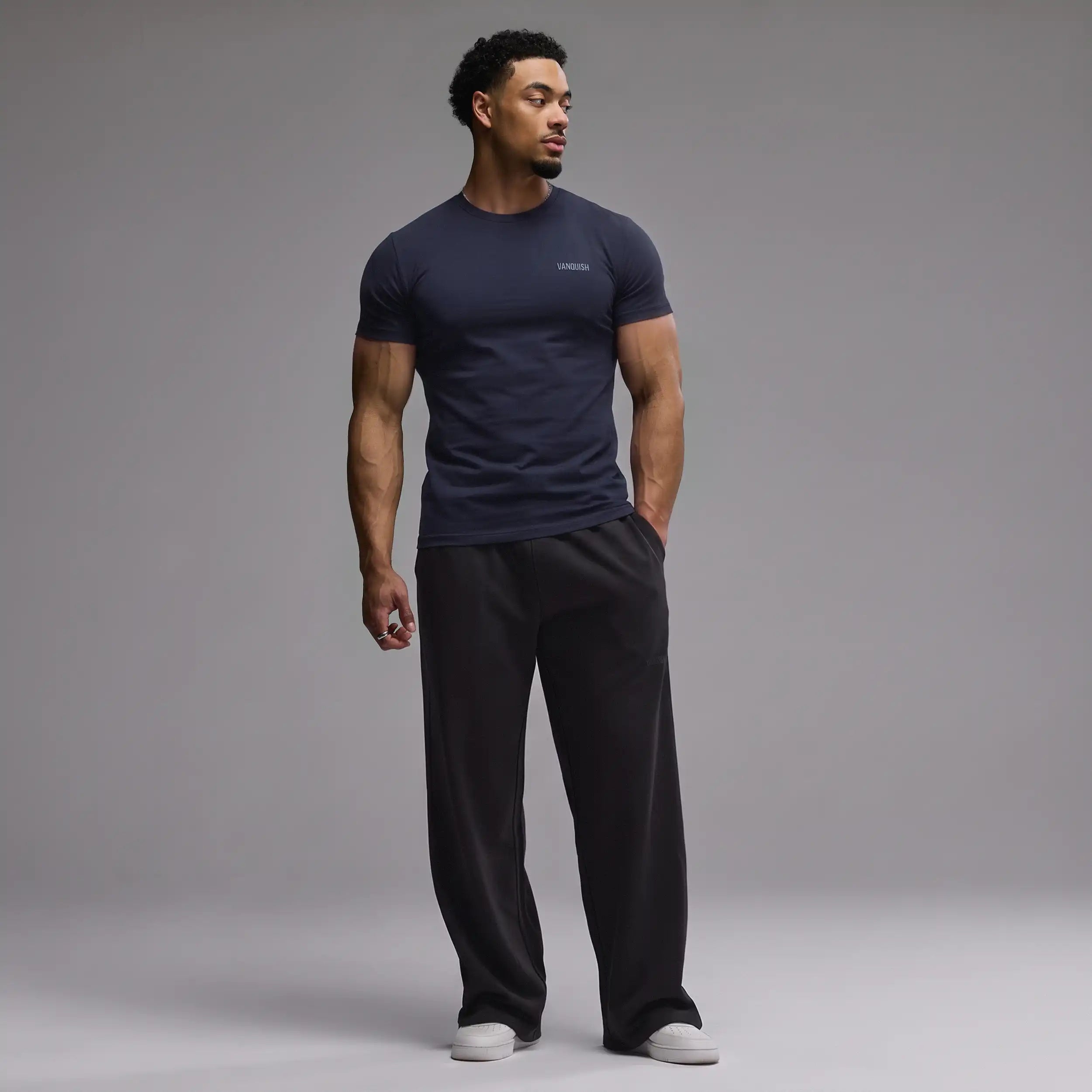 VANQUISH EVOLVE NAVY SLIM FIT JERSEY T SHIRT