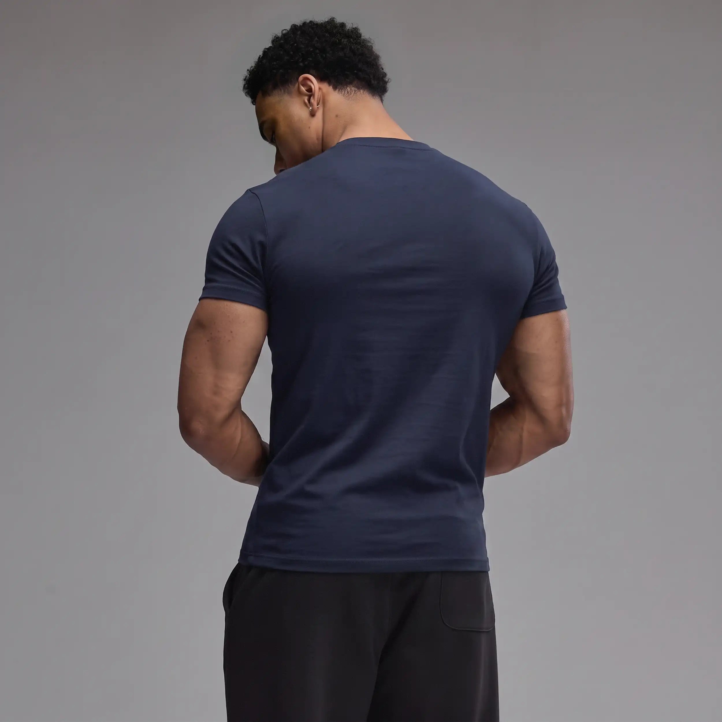 VANQUISH EVOLVE NAVY SLIM FIT JERSEY T SHIRT