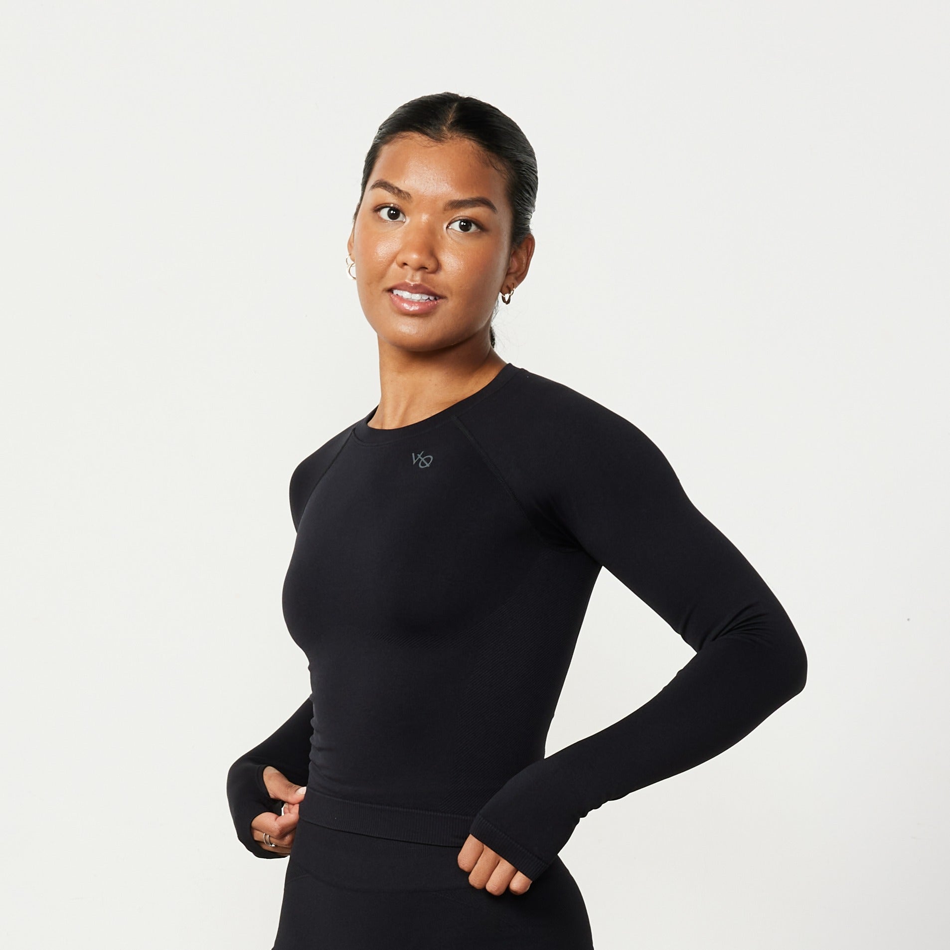 Vanquish Elevate Seamless Black Long Sleeve Top