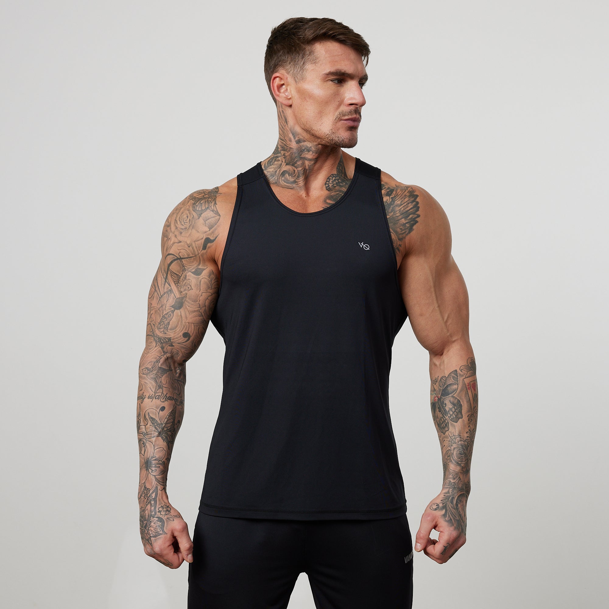 Vanquish Essential Performance-Tanktop in Schwarz