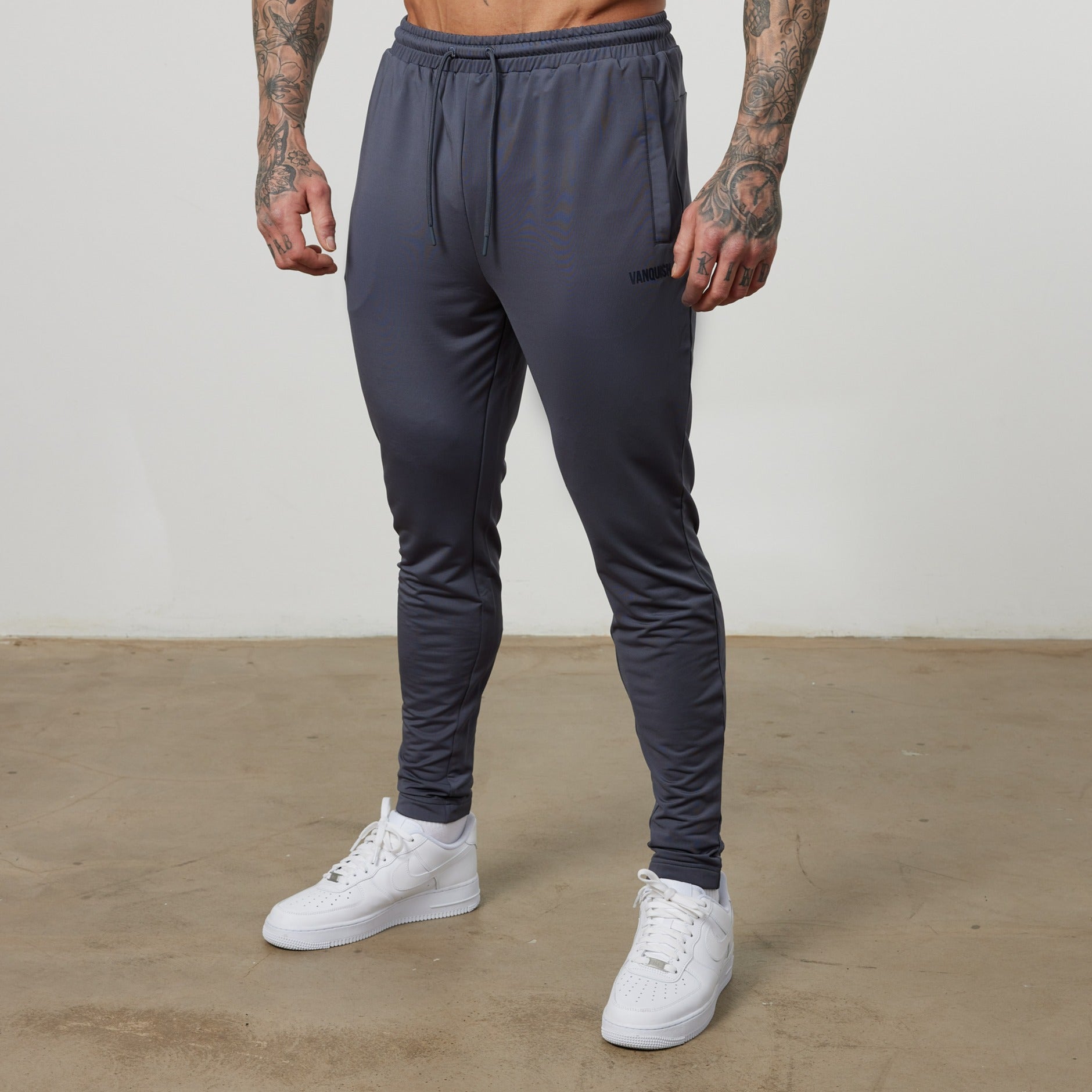 Vanquish Essential Performance-Jogginghose in Denimblau