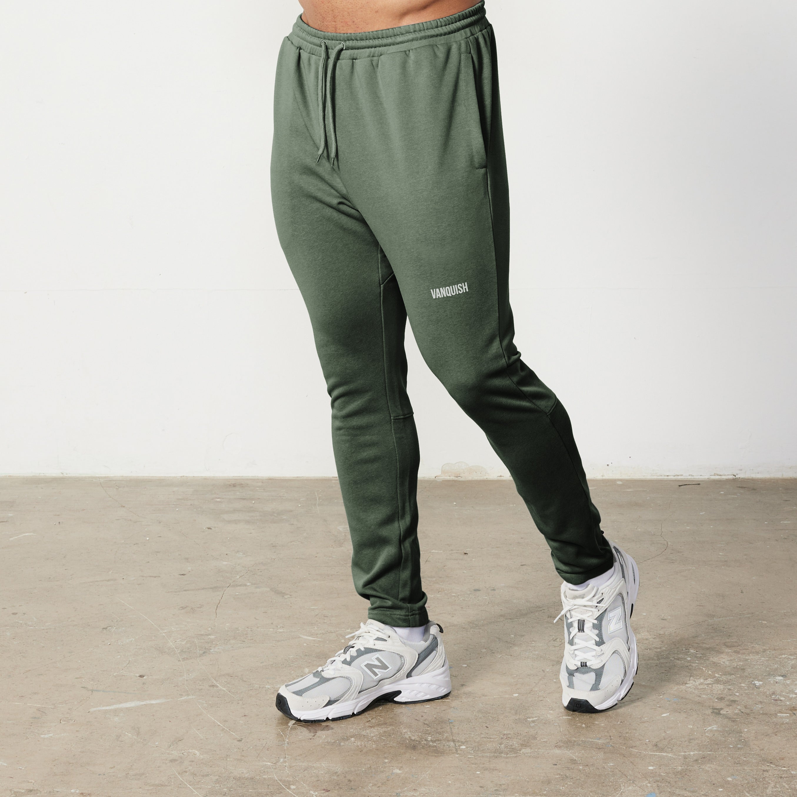 Vanquish Essential Forest Green Tapered Fit Sweatpants