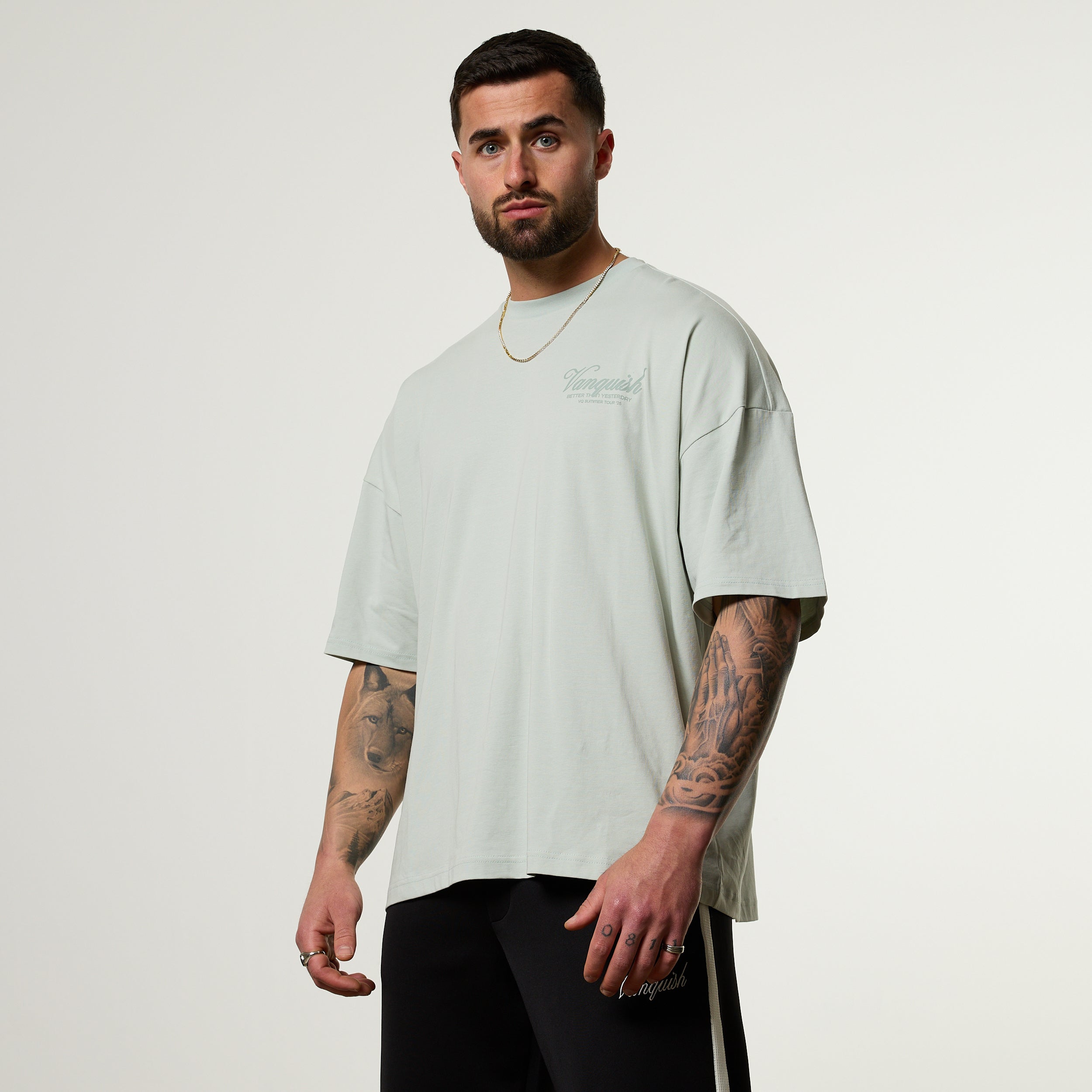 VORLAGE HERREN T-SHIRTS & TOPS