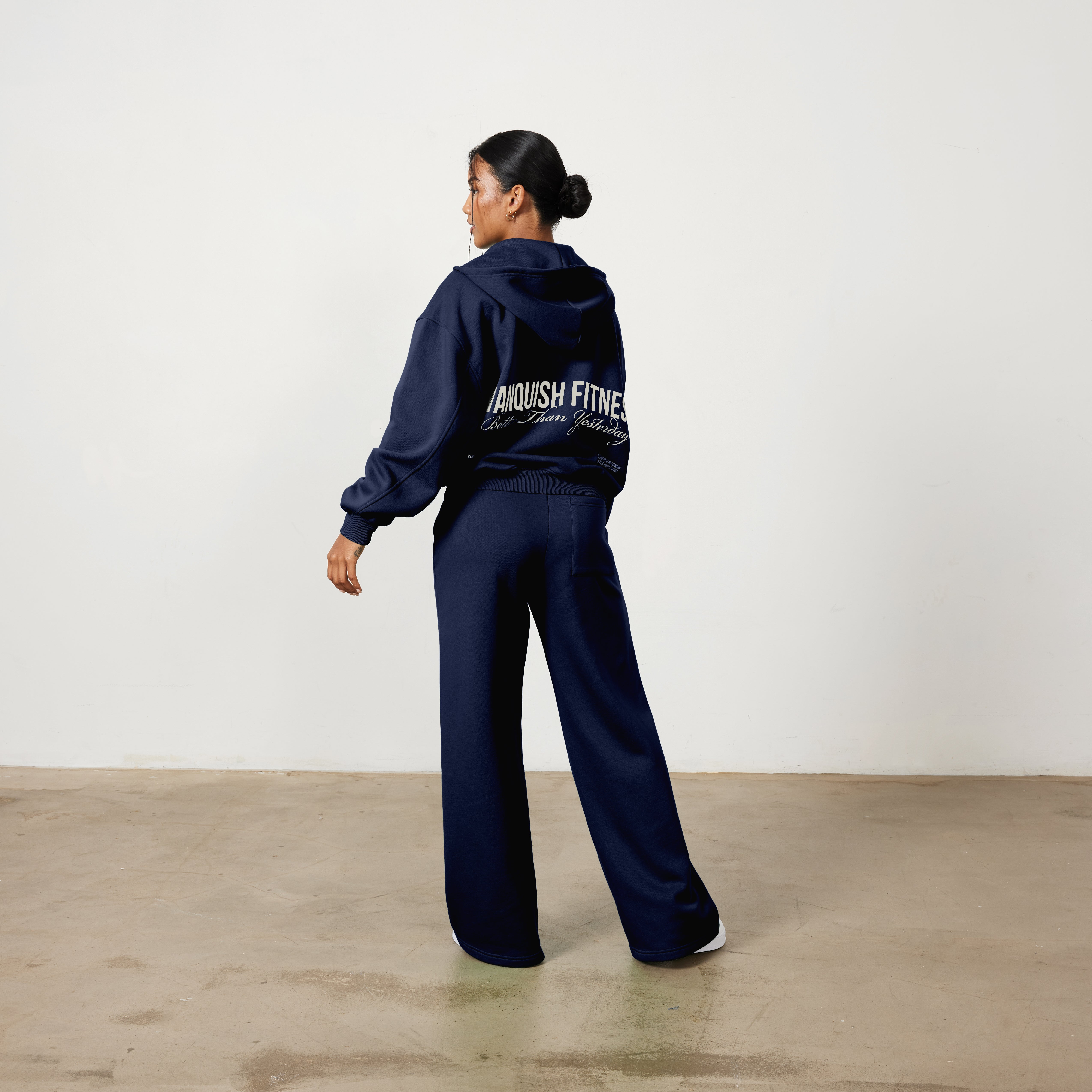 Vanquish Rejuvenate Navy Petite Wide Leg Sweatpants