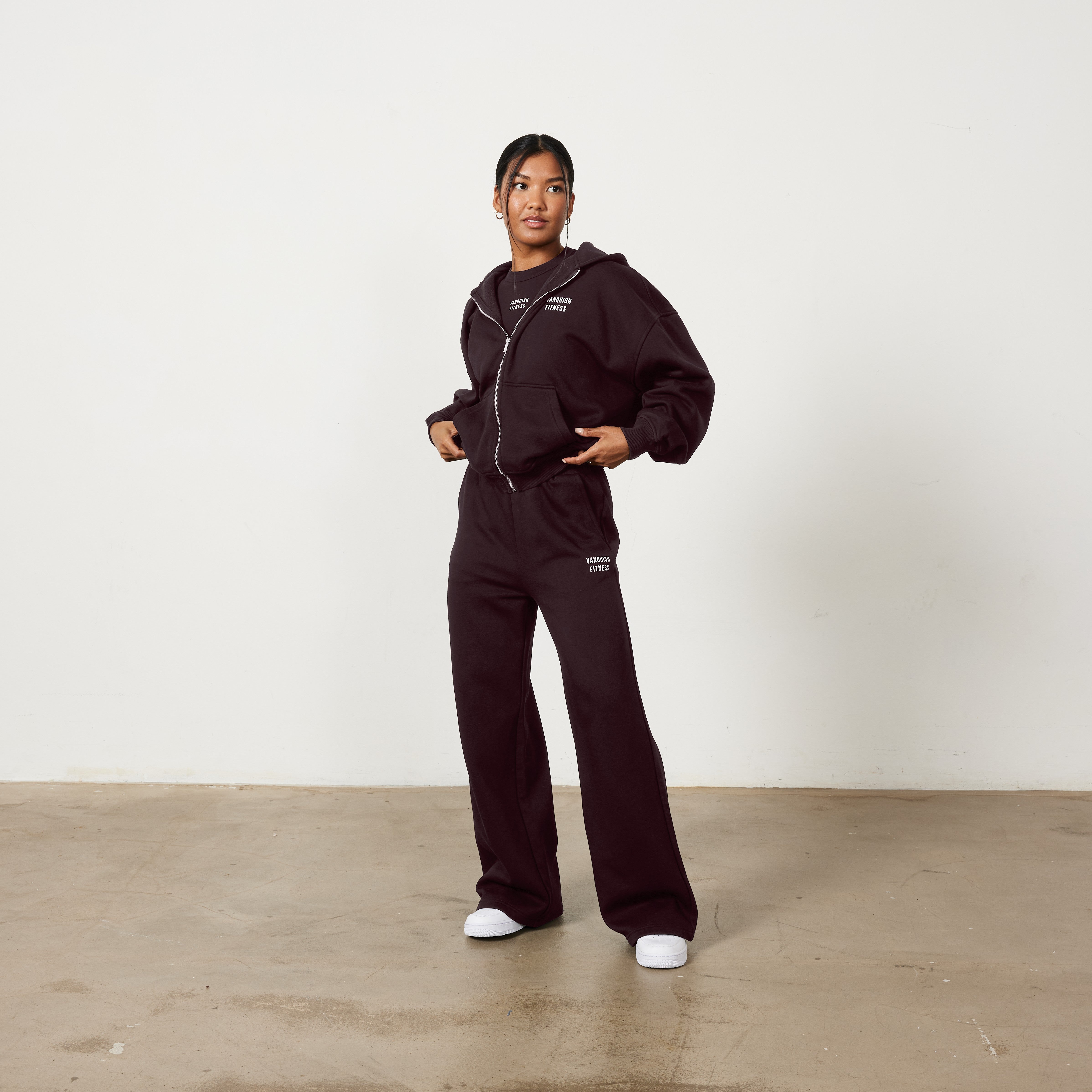 Vanquish Rejuvenate Mocha Petite Wide Leg Sweatpants