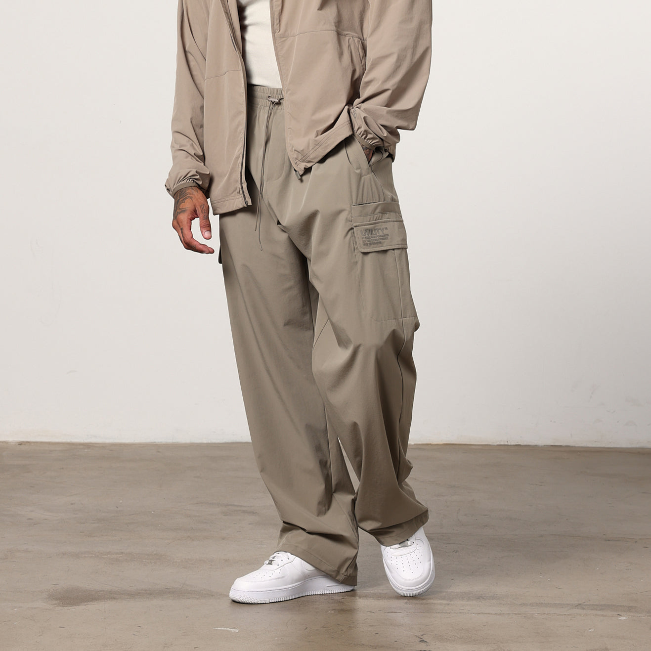 Vanquish Utility Stone Wide Leg Cargo Pants