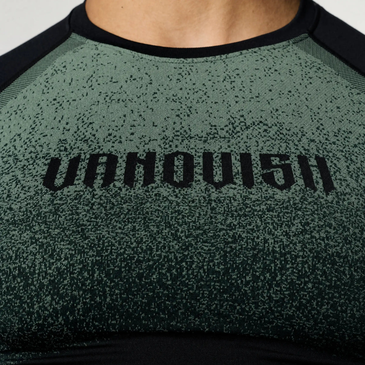 TRIBAL COMPRESSION AQUA SHORT SLEEVE T SHIRT