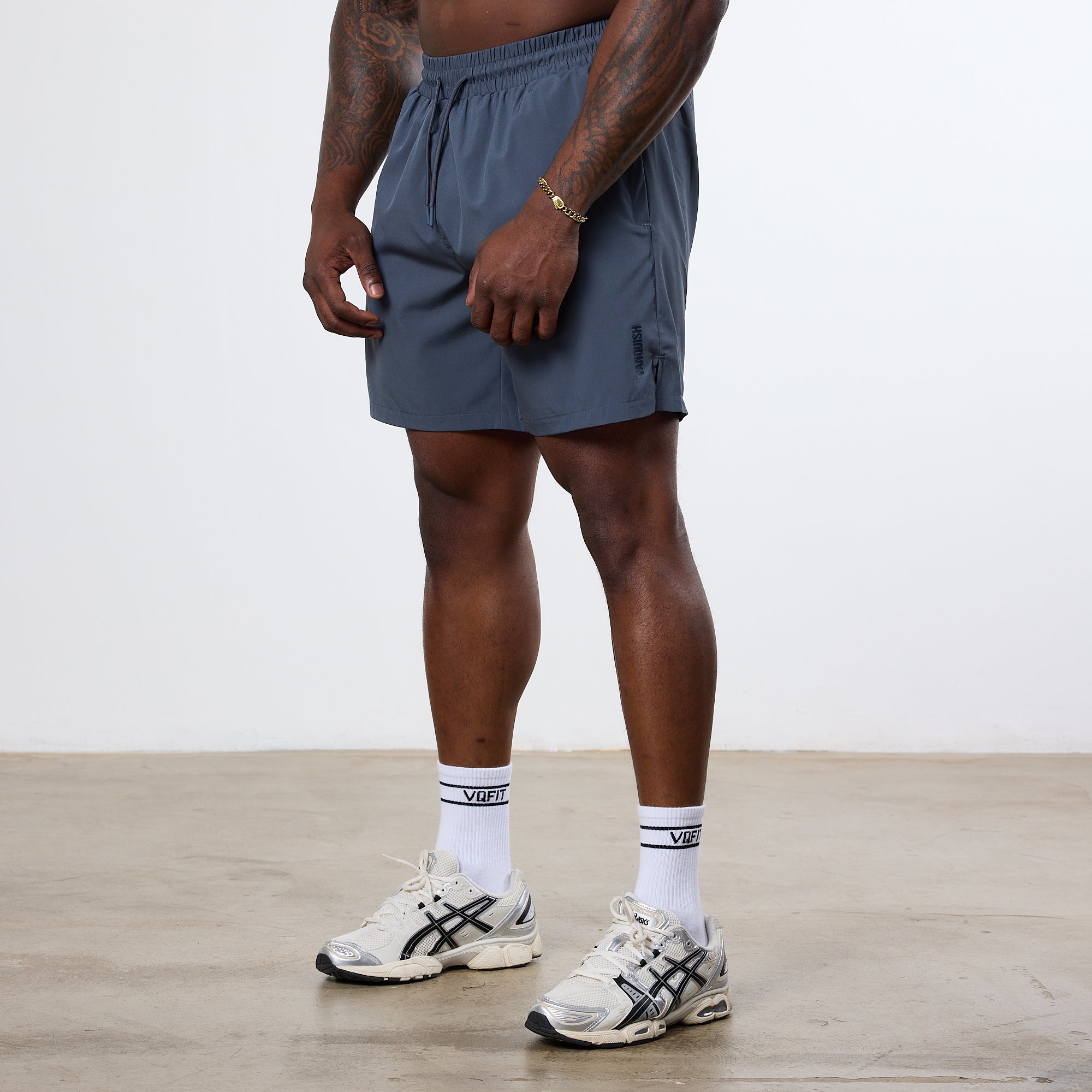 Vanquish Essential – 7-Zoll-Performance-Shorts in Denimblau