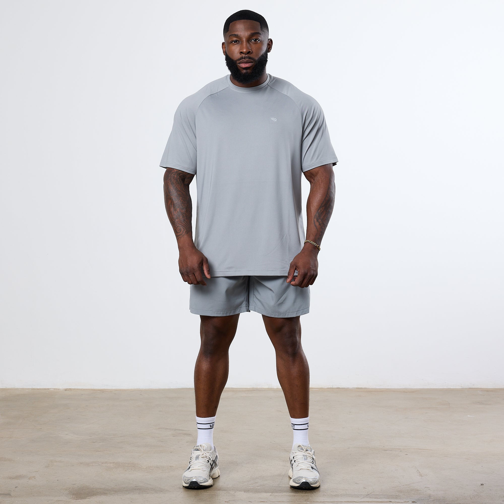 Vanquish Essential Performance-Shorts „Steel Grey“ in 7 Zoll