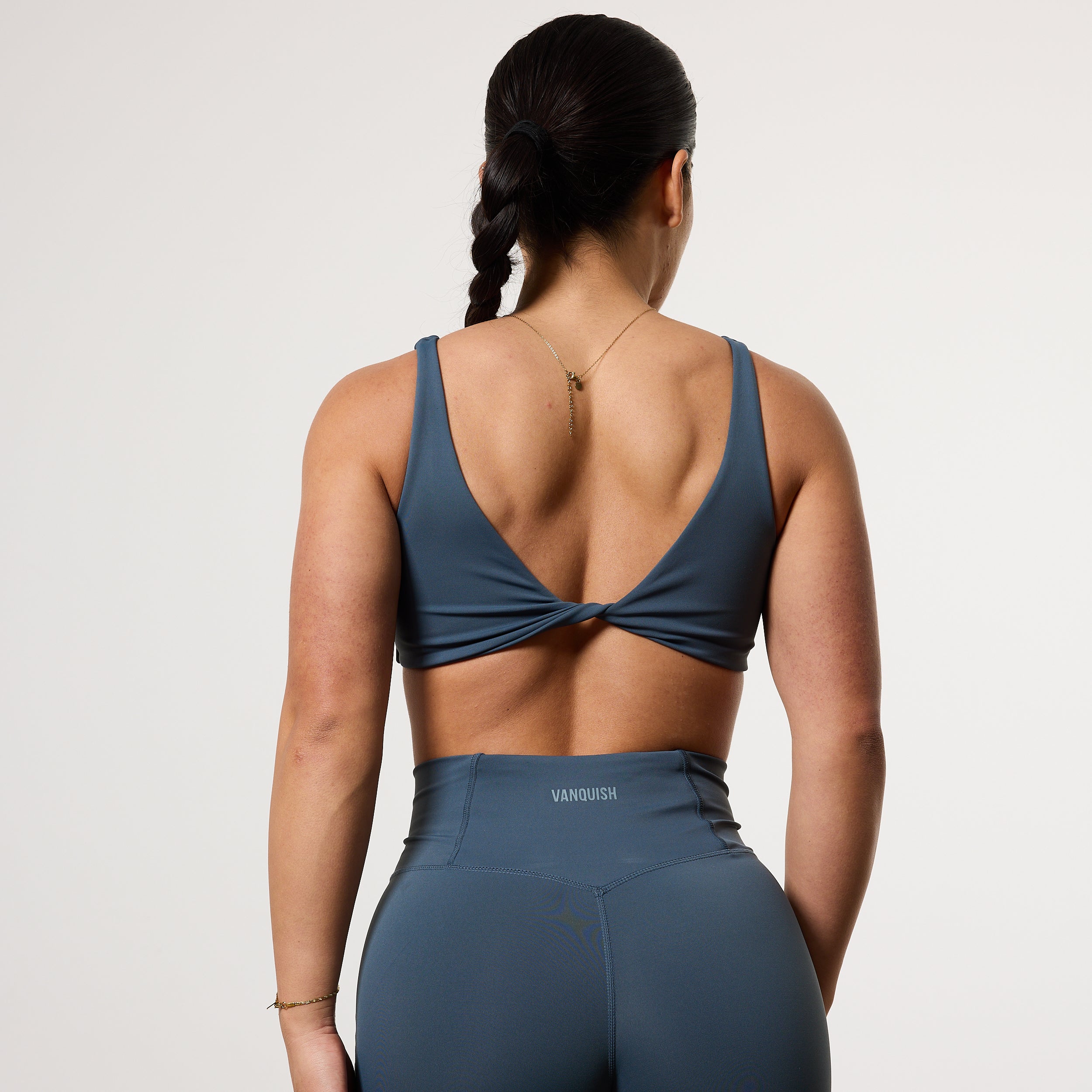 VANQUISH ENHANCE STEEL BLUE TWIST FRONT BRA