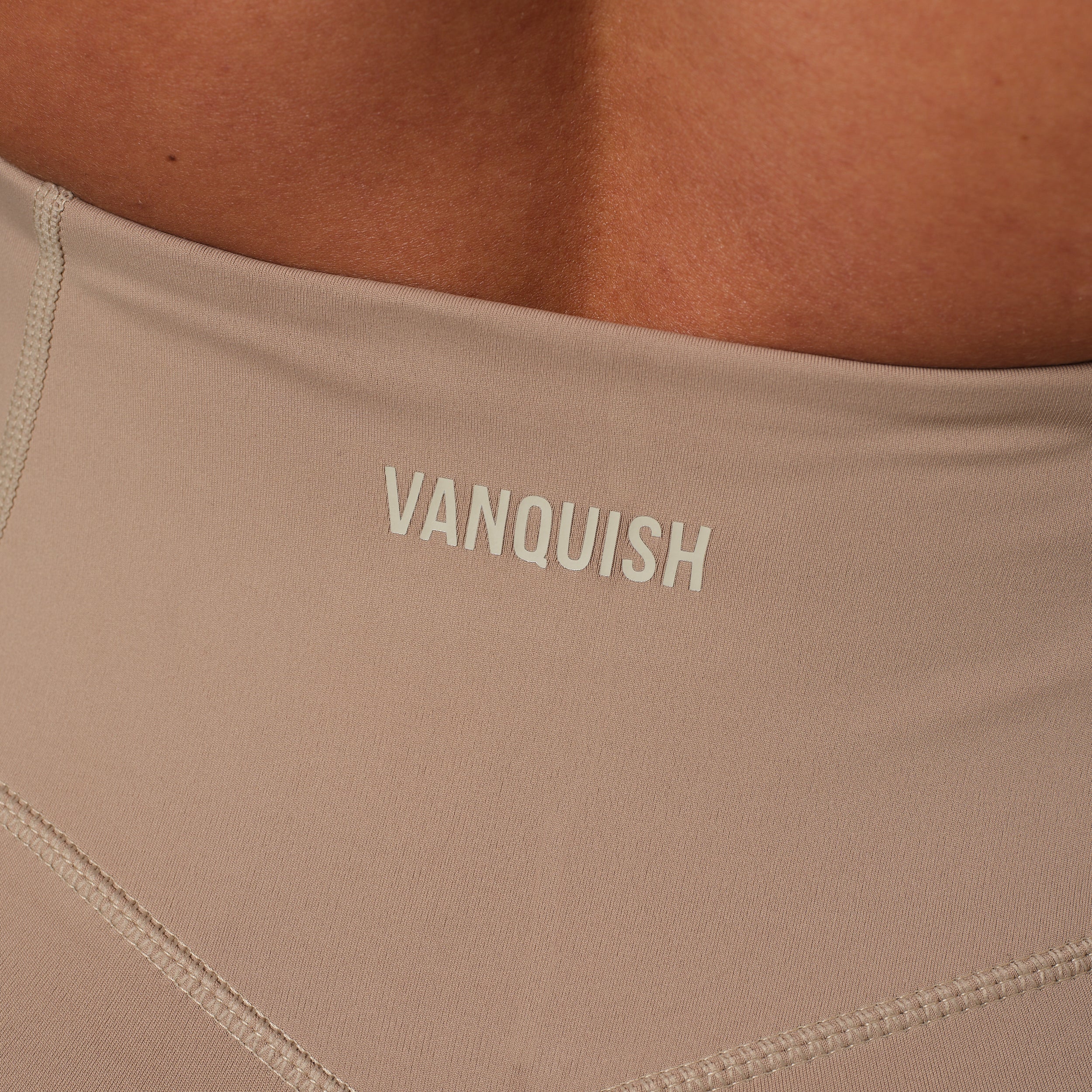 VANQUISH ENHANCE LATTE HIGH-WAIST LEGGING