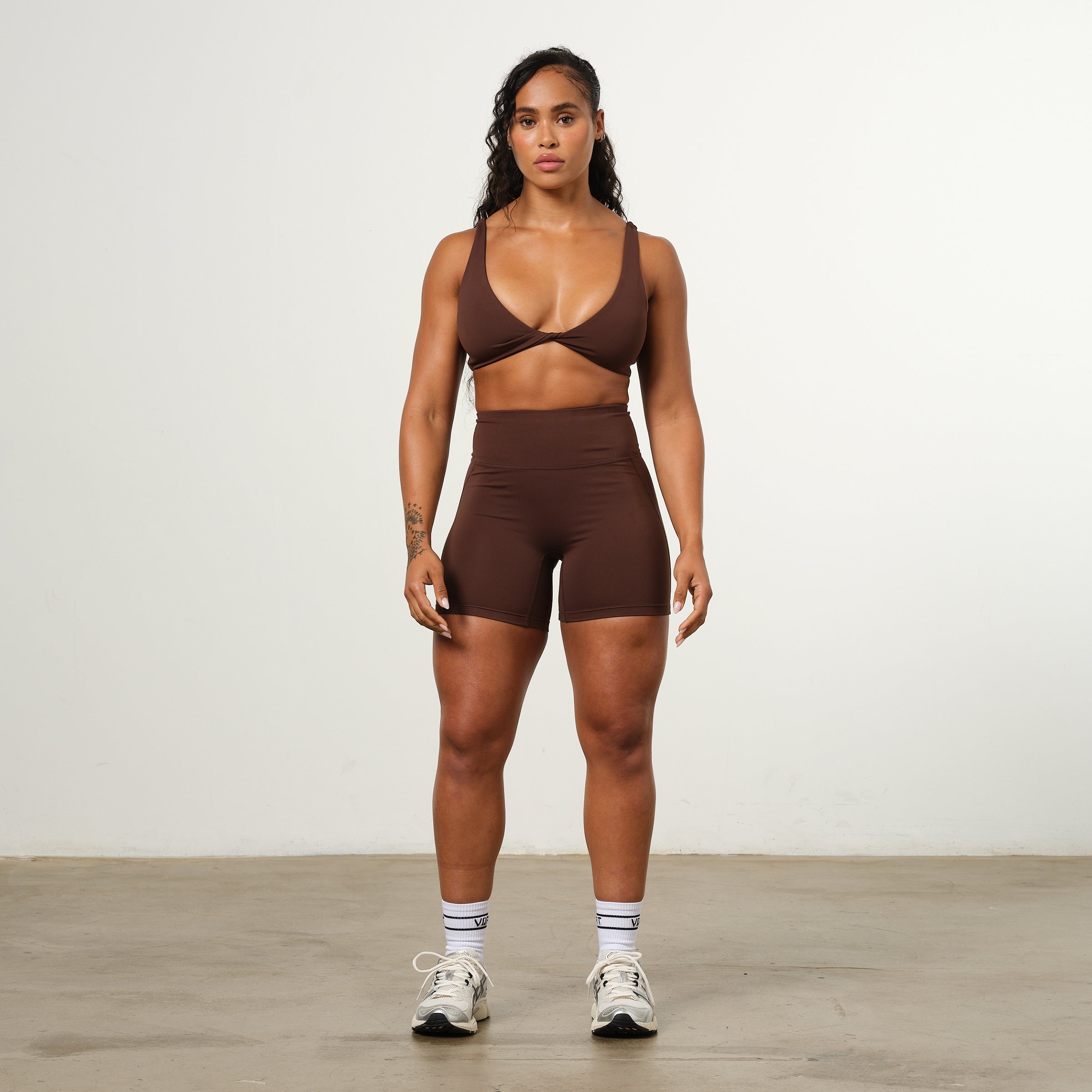 VANQUISH ENHANCE COFFEE BROWN HIGH-WAIST SHORTS