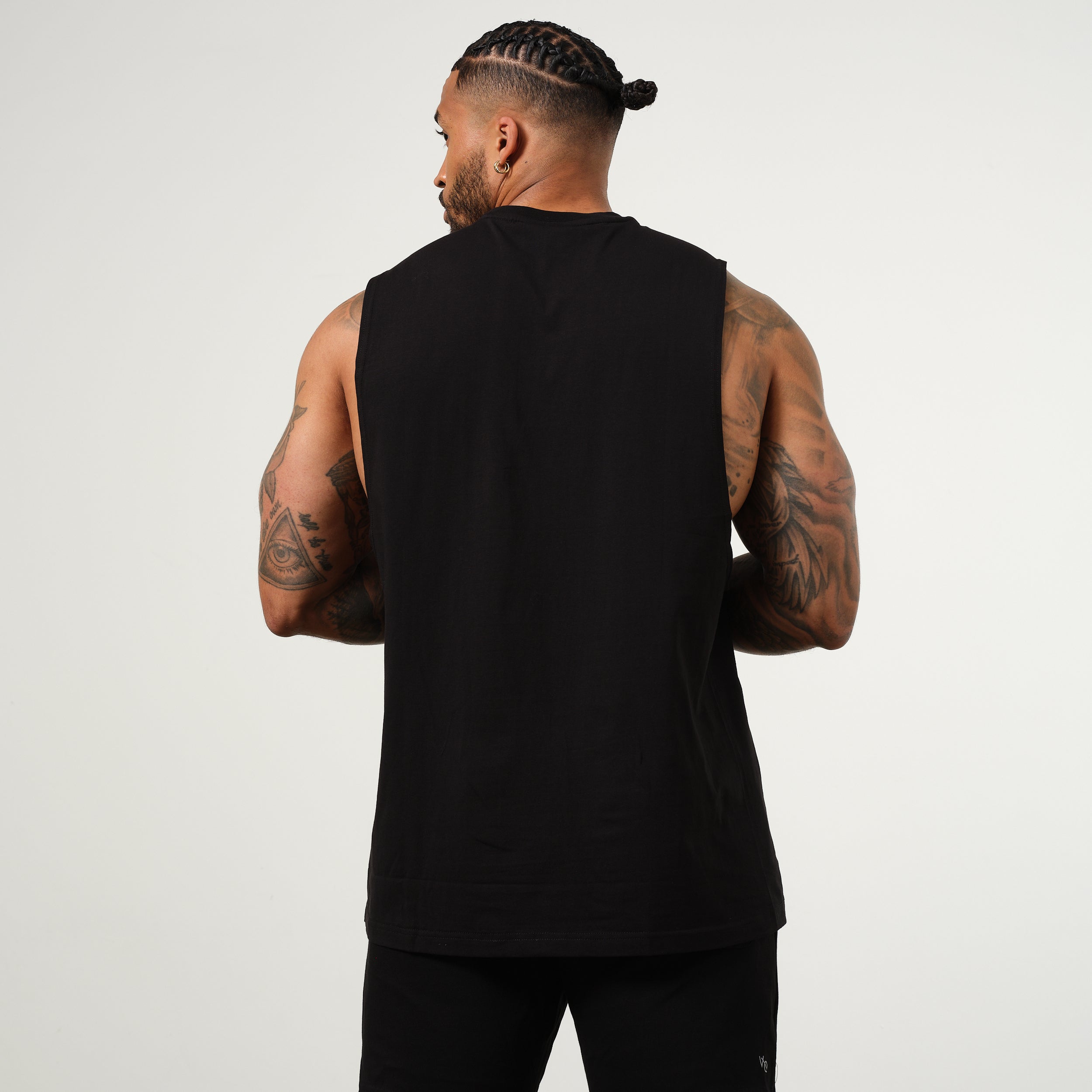 Vanquish Essential Black Oversized Sleeveless T Shirt