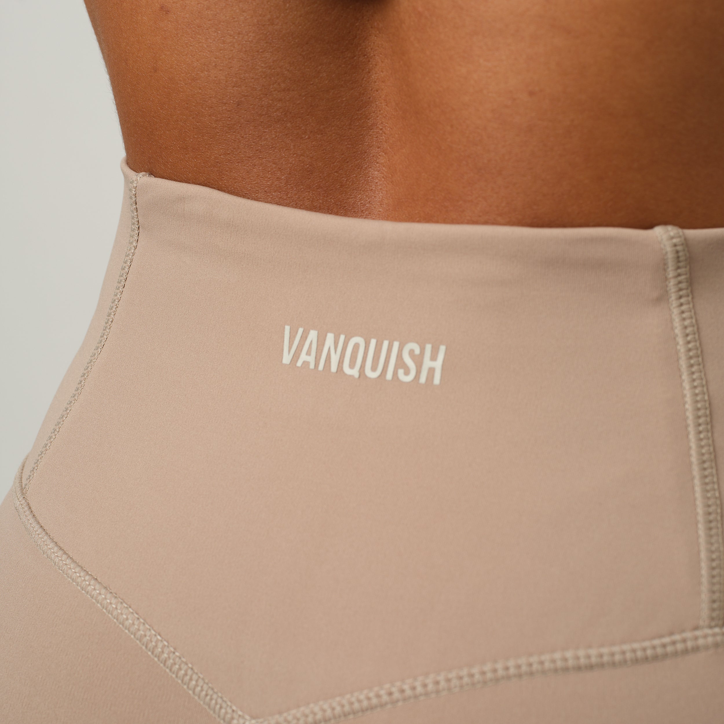 VANQUISH ENHANCE PETITE LATTE HIGH-WAIST LEGGING