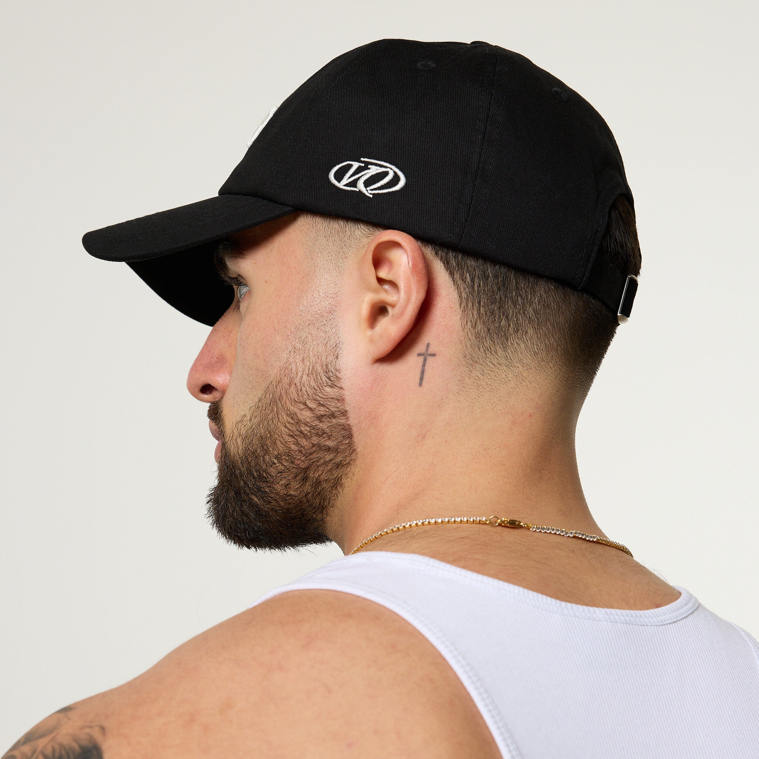 Vanquish VQFIT Black Cap