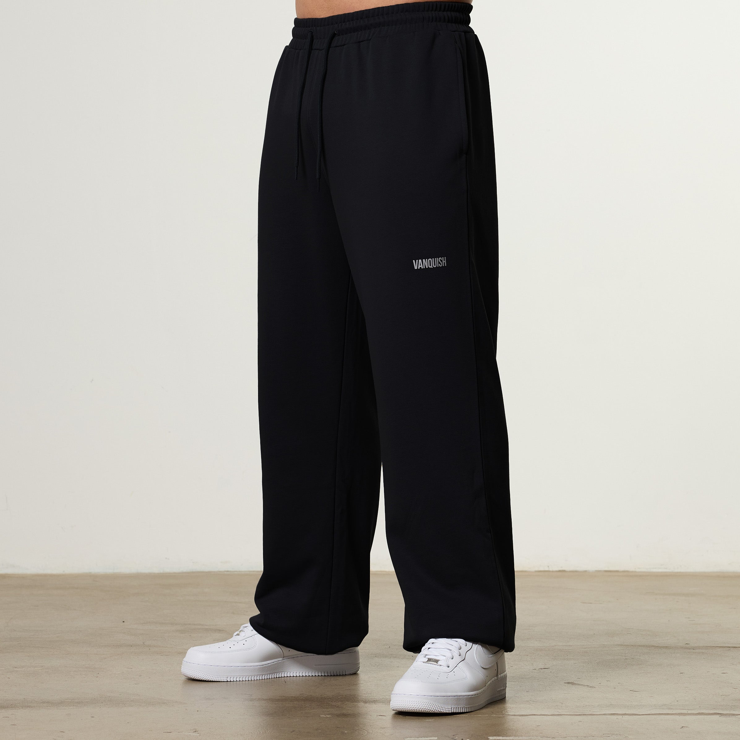 Vanquish Essential V2 Black Straight Leg Sweatpants