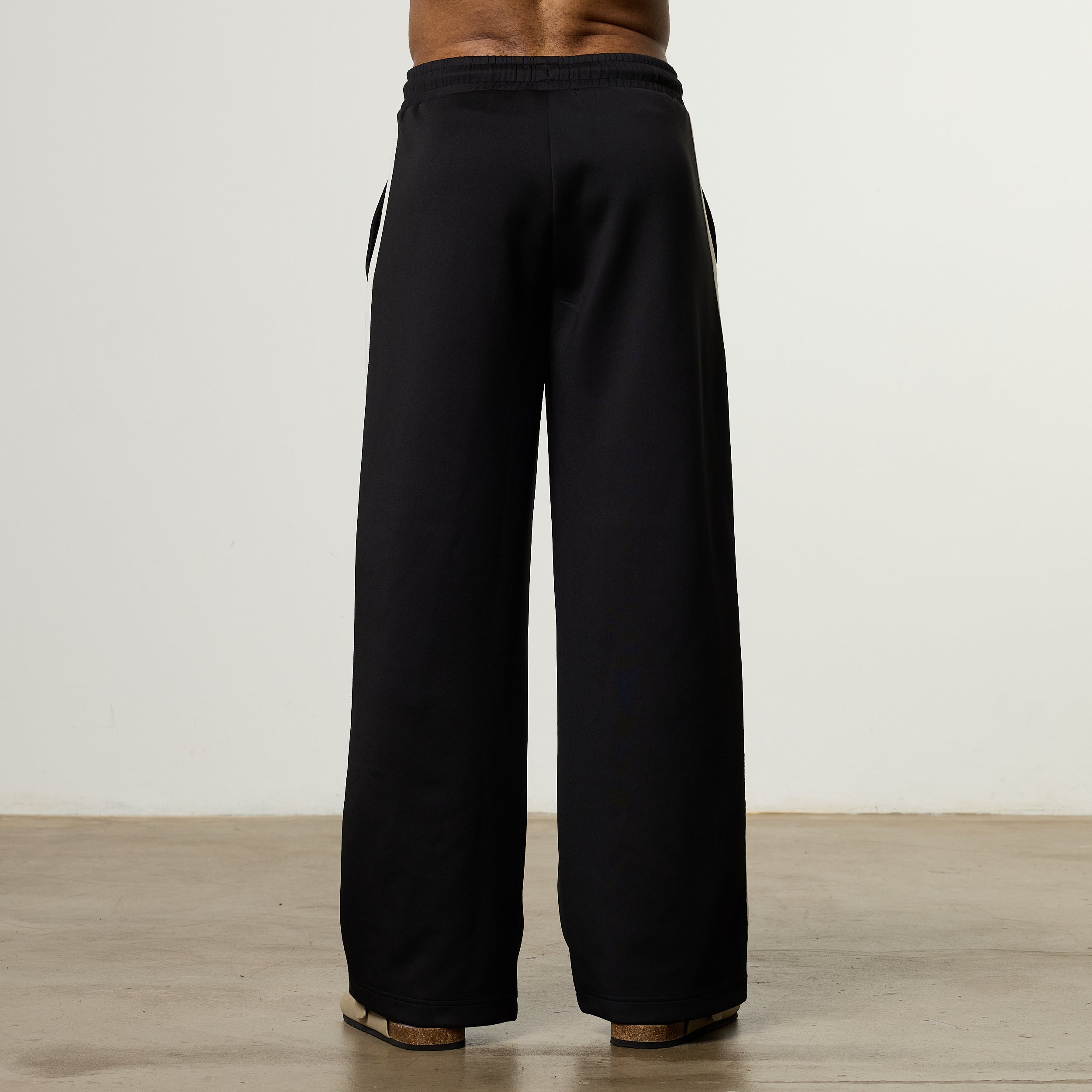 Vanquish Off Season Black Straight Leg Track Pants