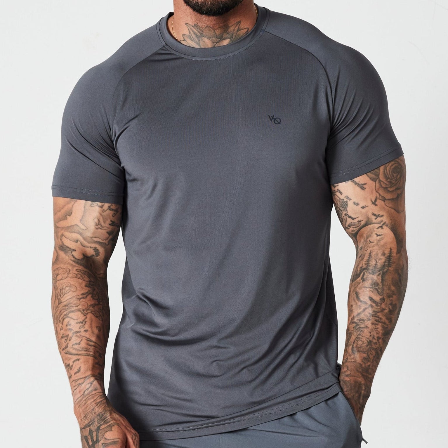 Vanquish Essential Performance-T-Shirt in Denimblau, kurzärmelig