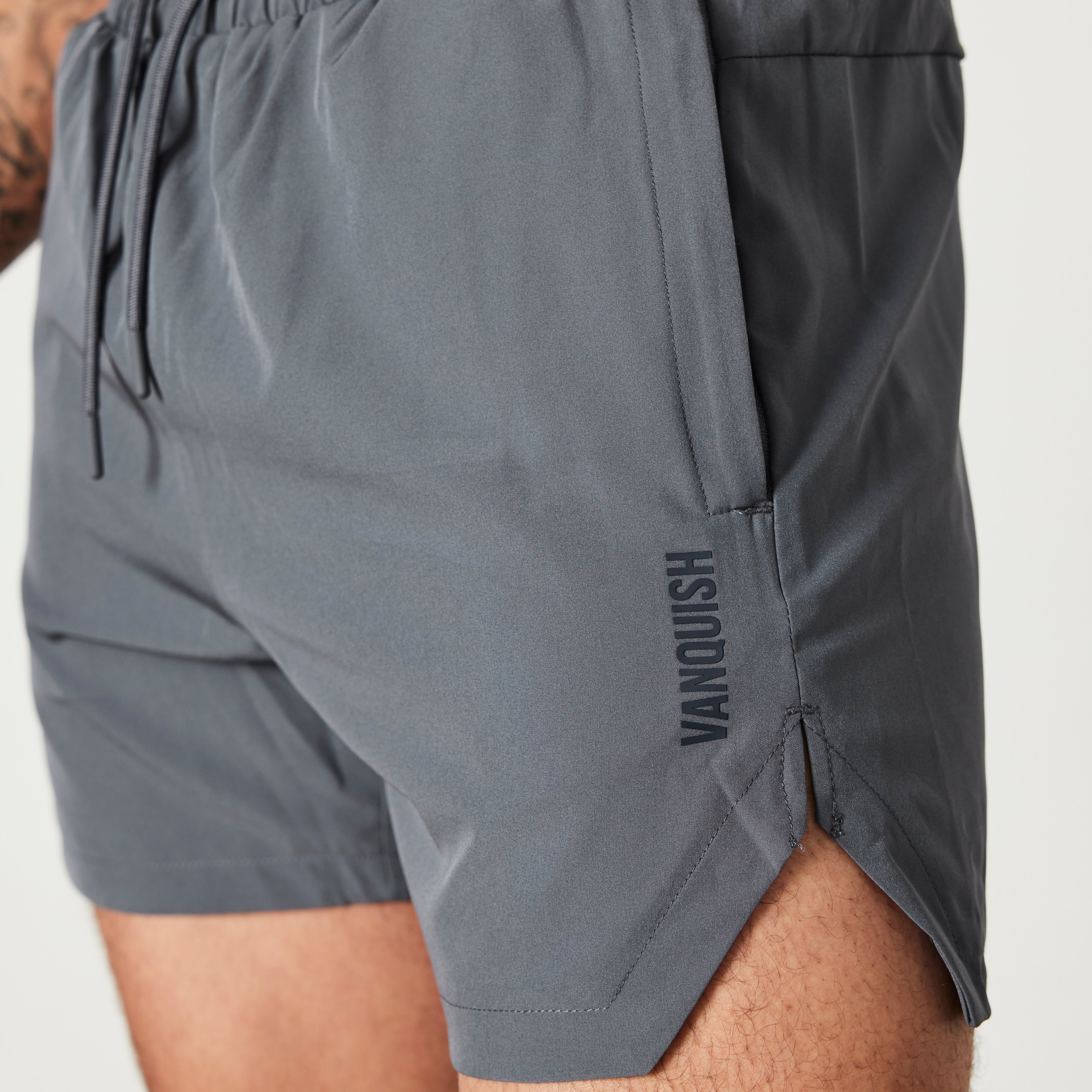 Vanquish Essential Performance-Shorts aus Denim in Blau, 4 Zoll