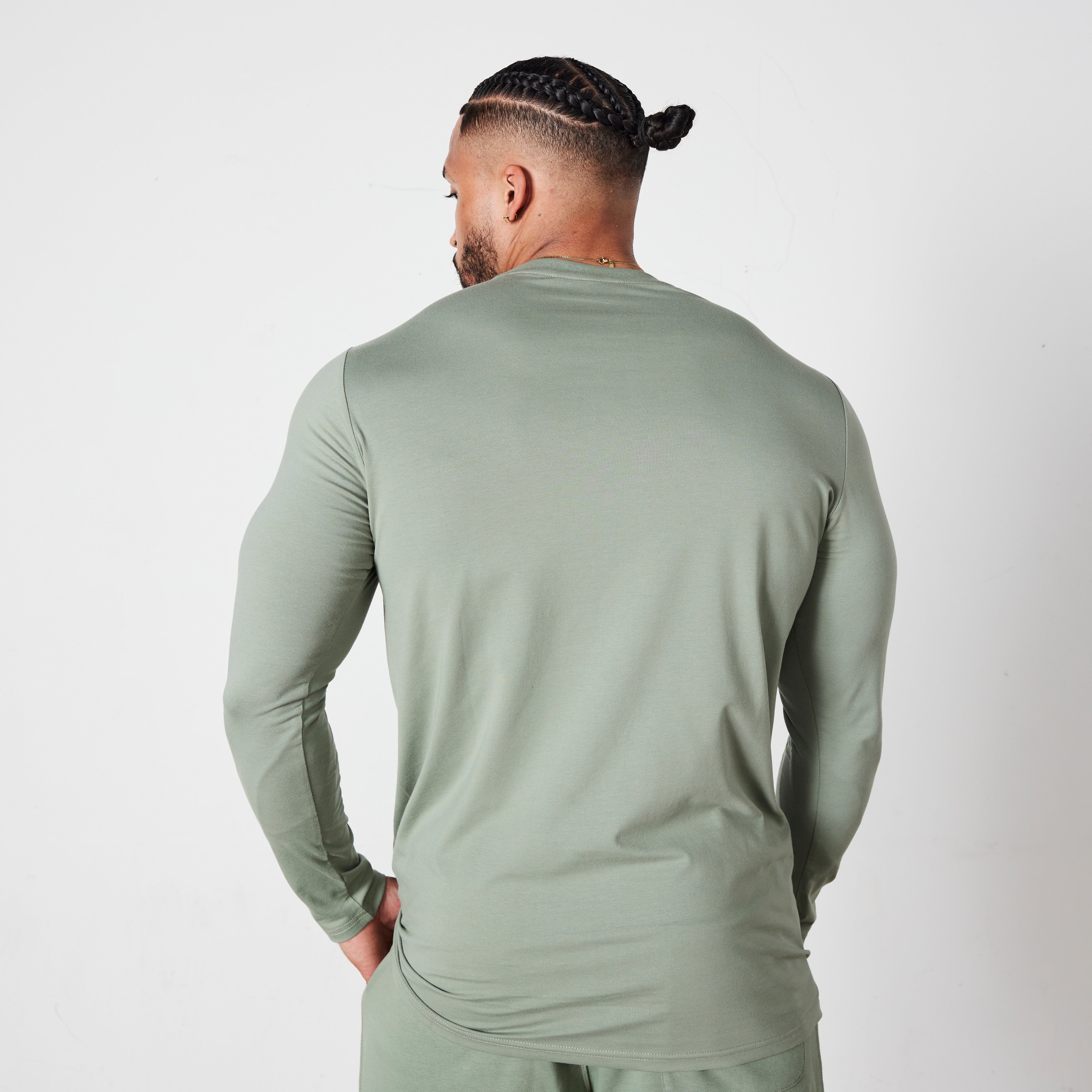 Vanquish Essential Green Slim Fit Long Sleeve T Shirt