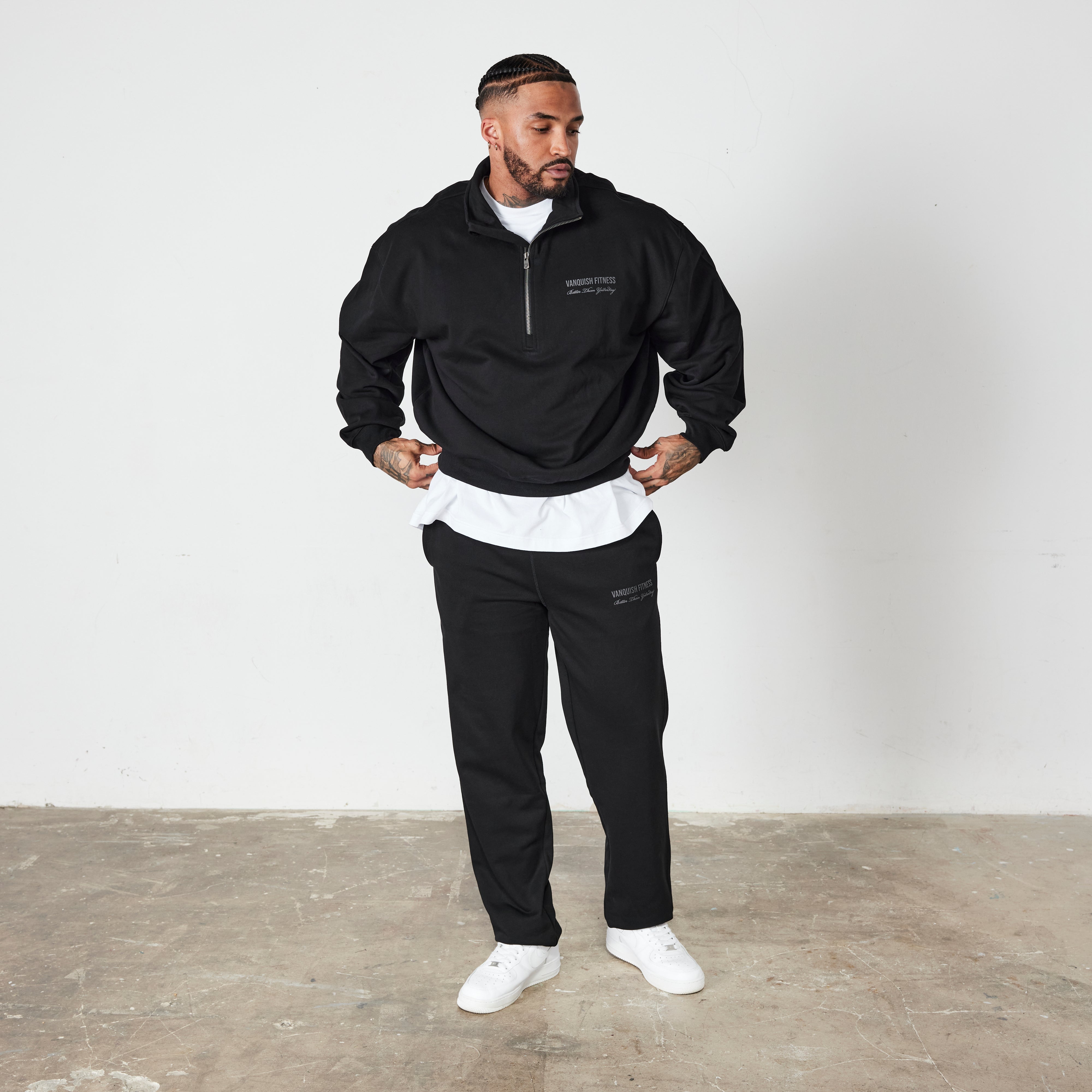 Vanquish Black Signature Collection Quarter Zip Sweater