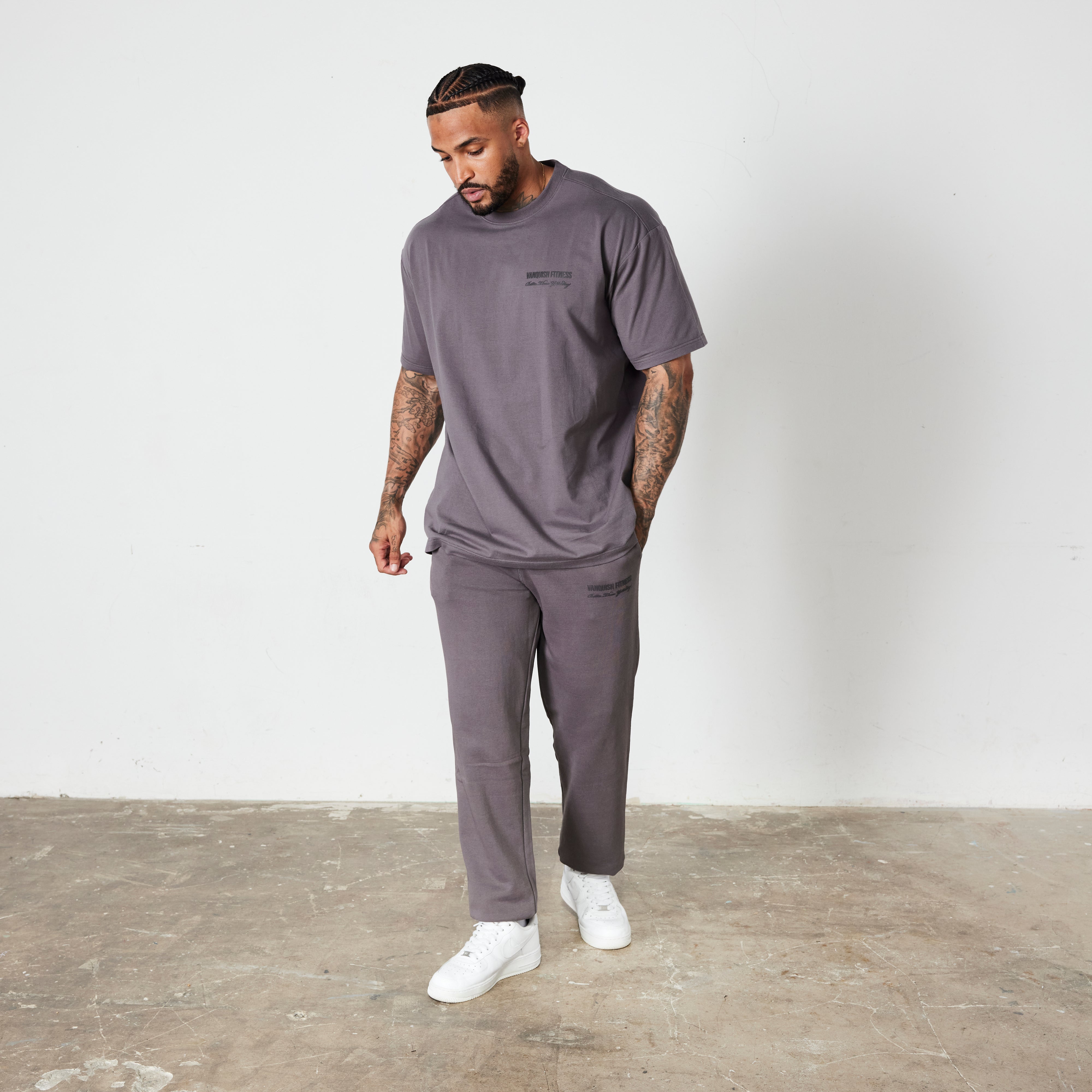 Vanquish Dark Grey Signature Collection Straight Leg Sweatpants