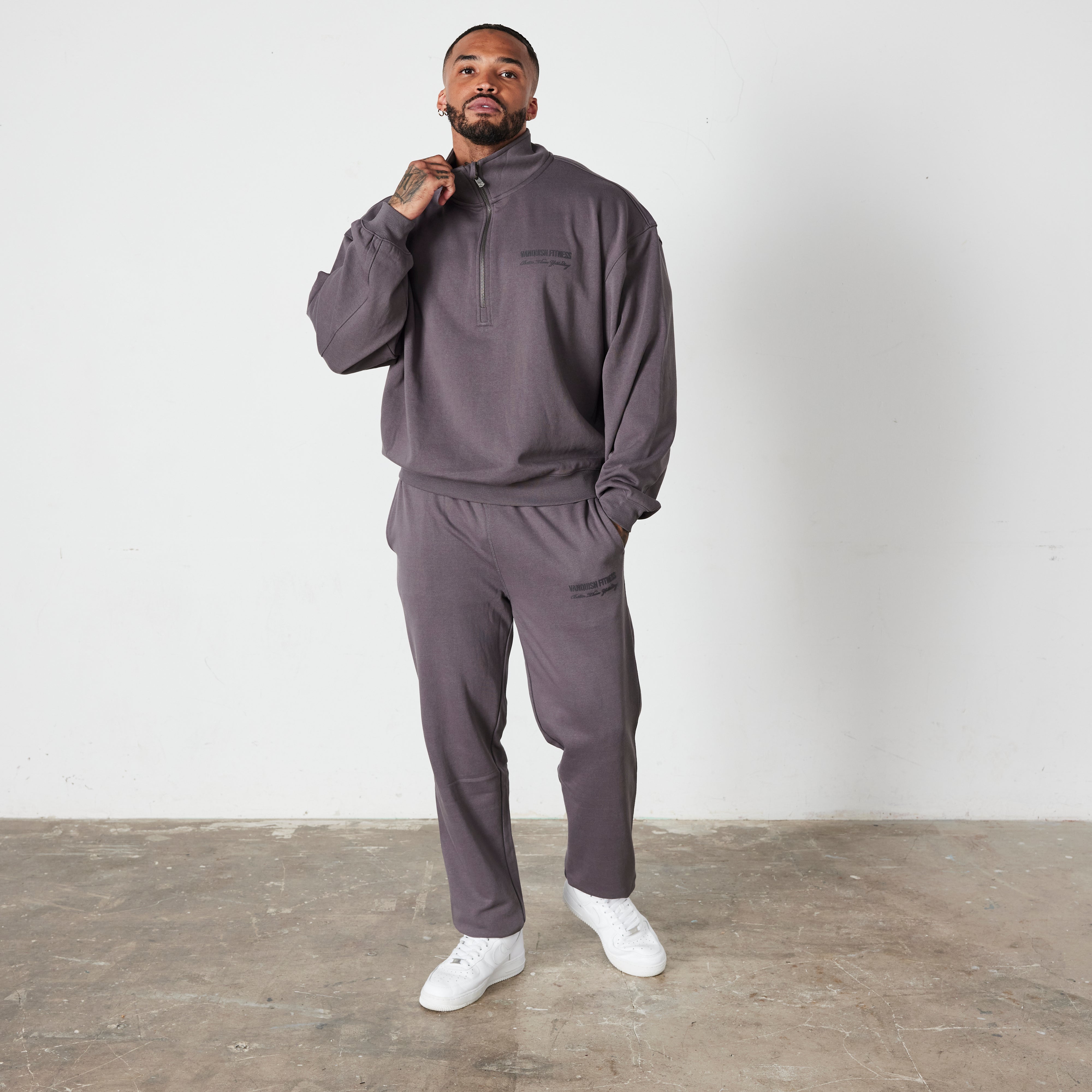 Vanquish Dark Grey Signature Collection Quarter Zip Sweater