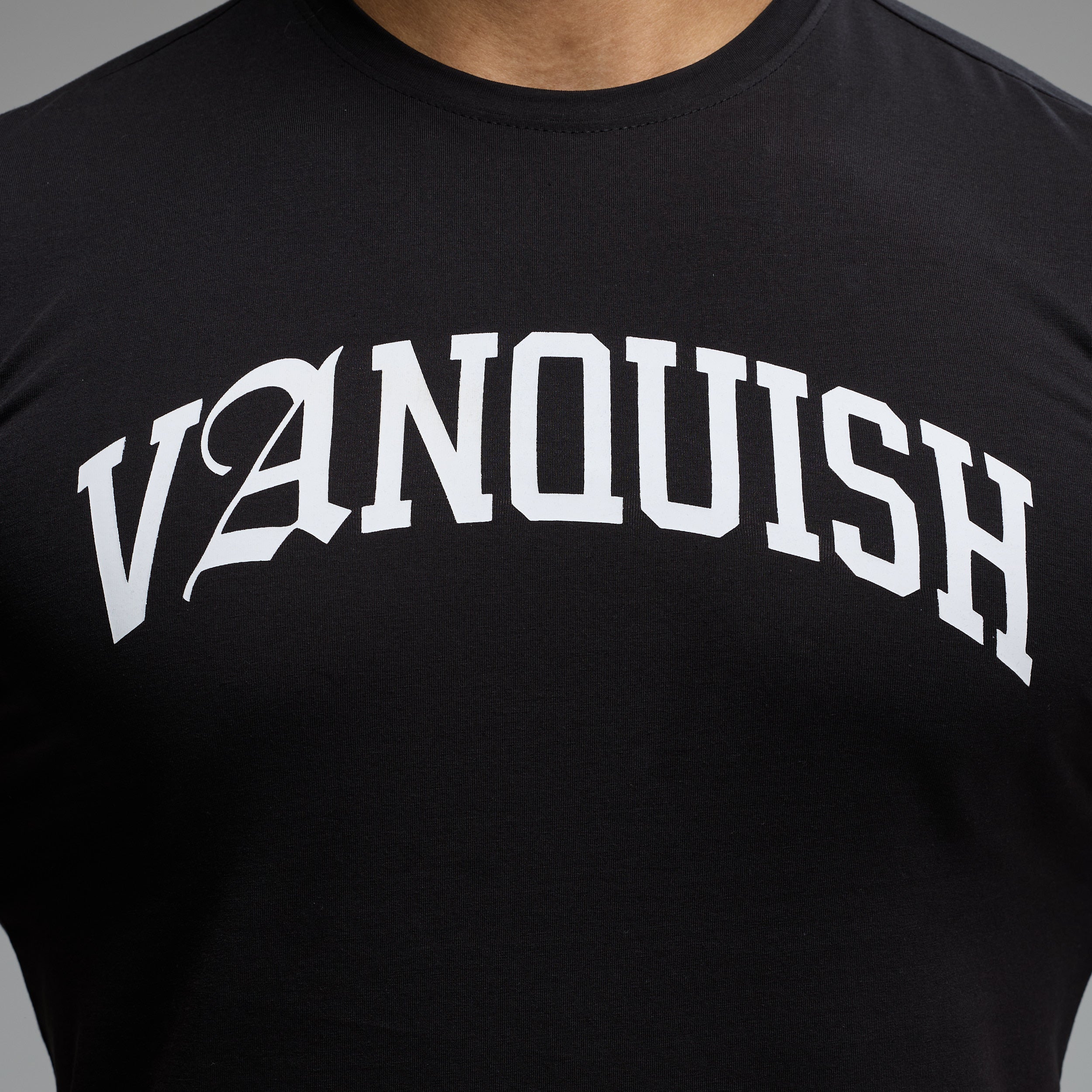 ACADEMY ARCH BLACK SLIM FIT T SHIRT