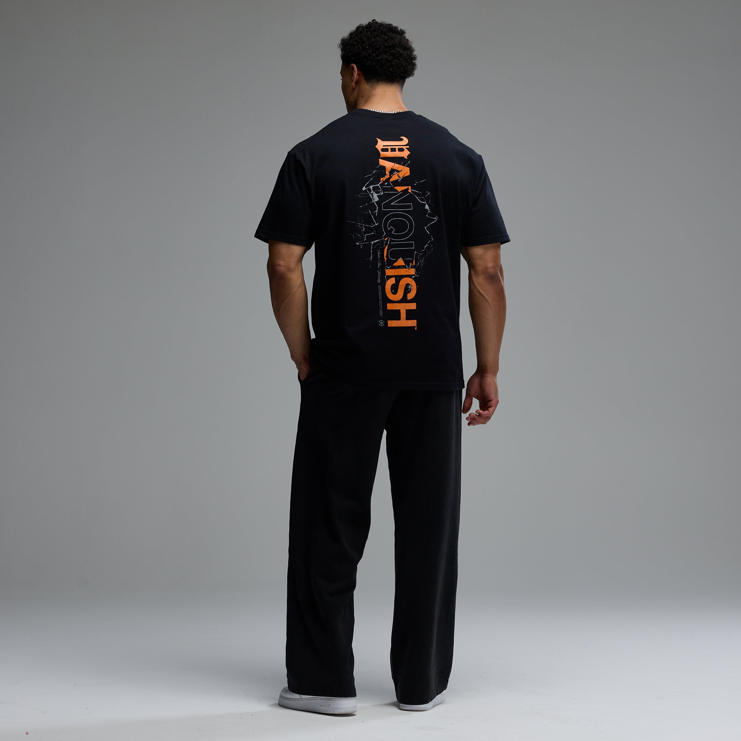 REVOLVE BREAKOUT BLACK OVERSIZED BOXY T SHIRT