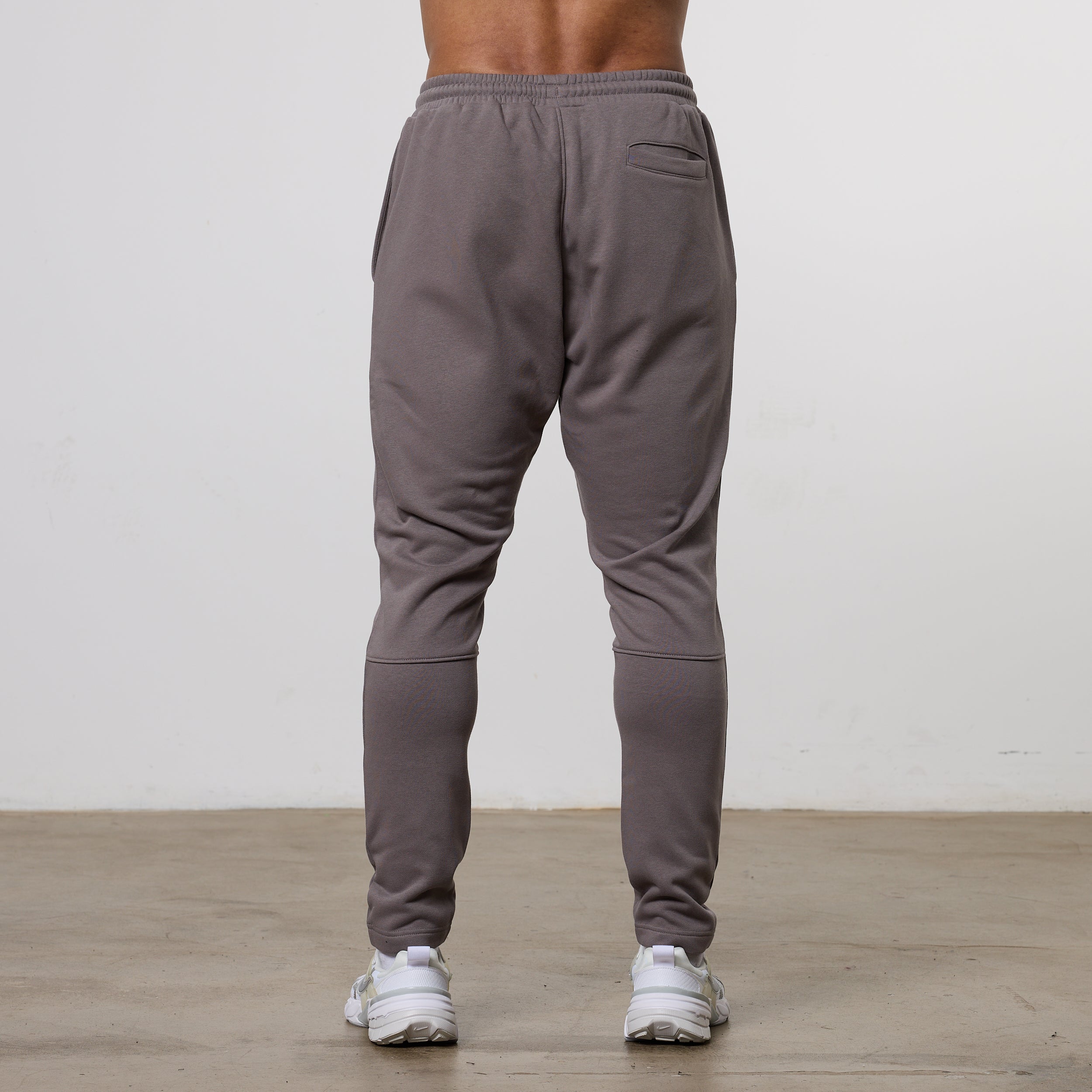 Vanquish Essential Mushroom Tapered Fit Sweatpants