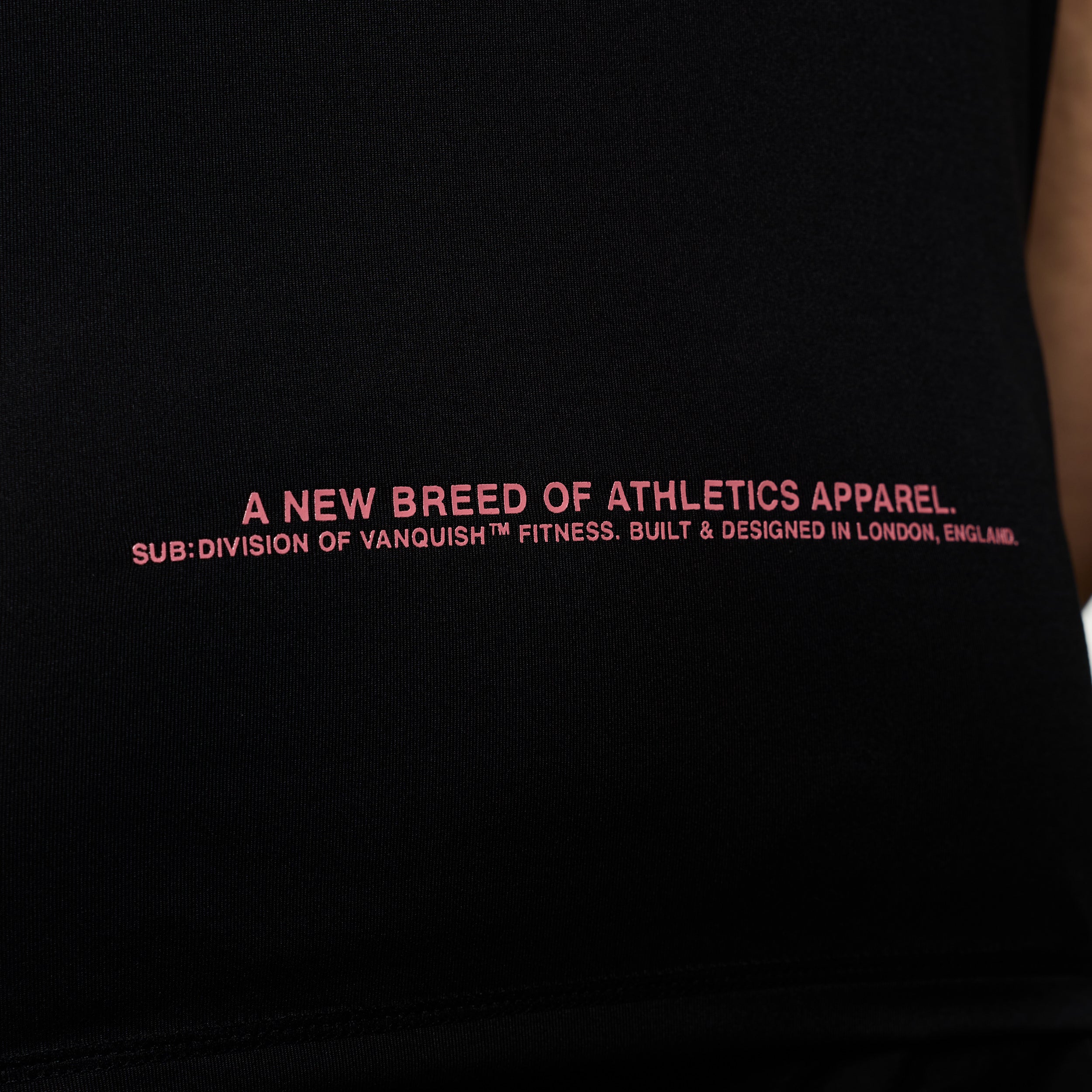LRT DASHED SLIM FIT PERFORMANCE T SHIRT