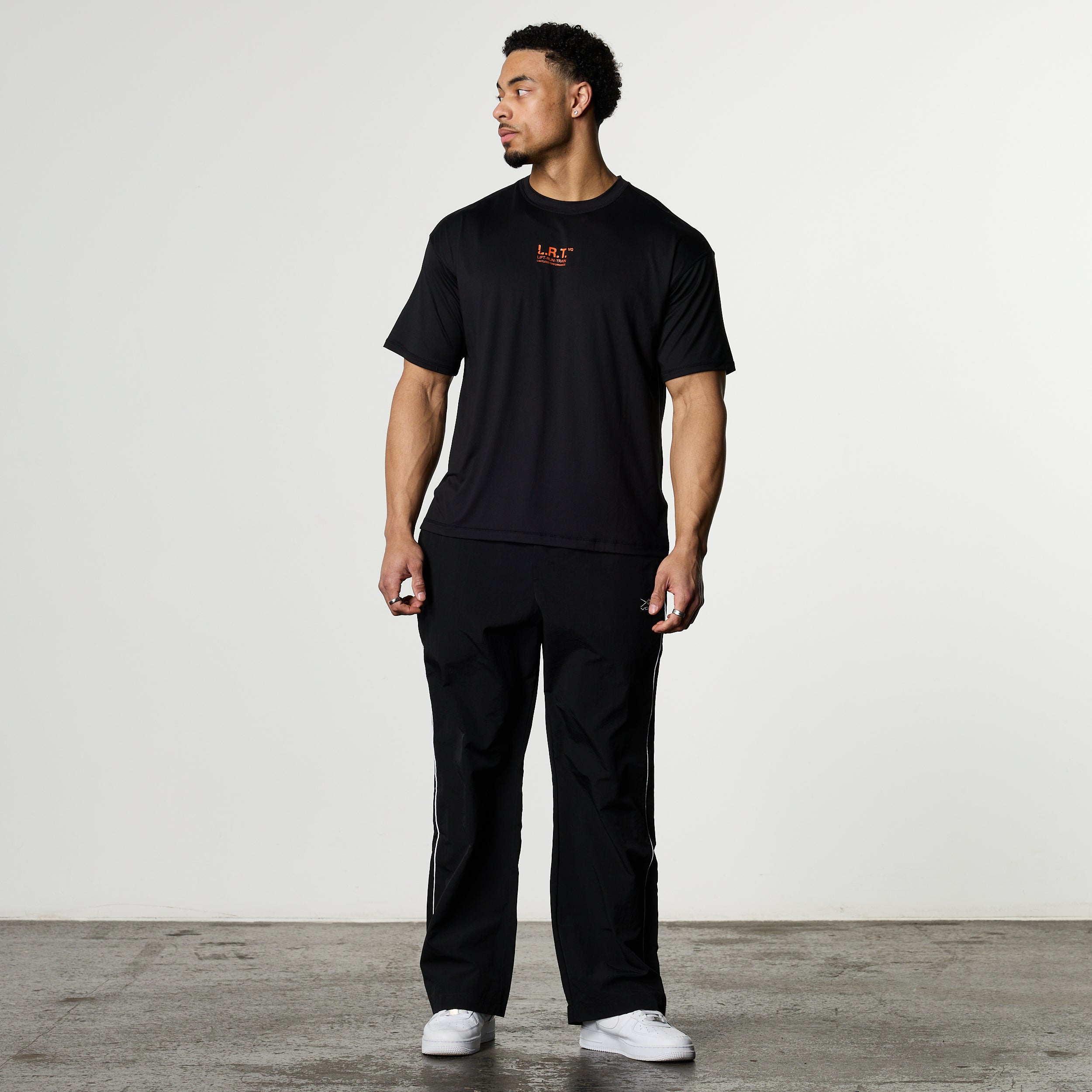 LRT SPHERE OVERSIZED PERFORMANCE T SHIRT