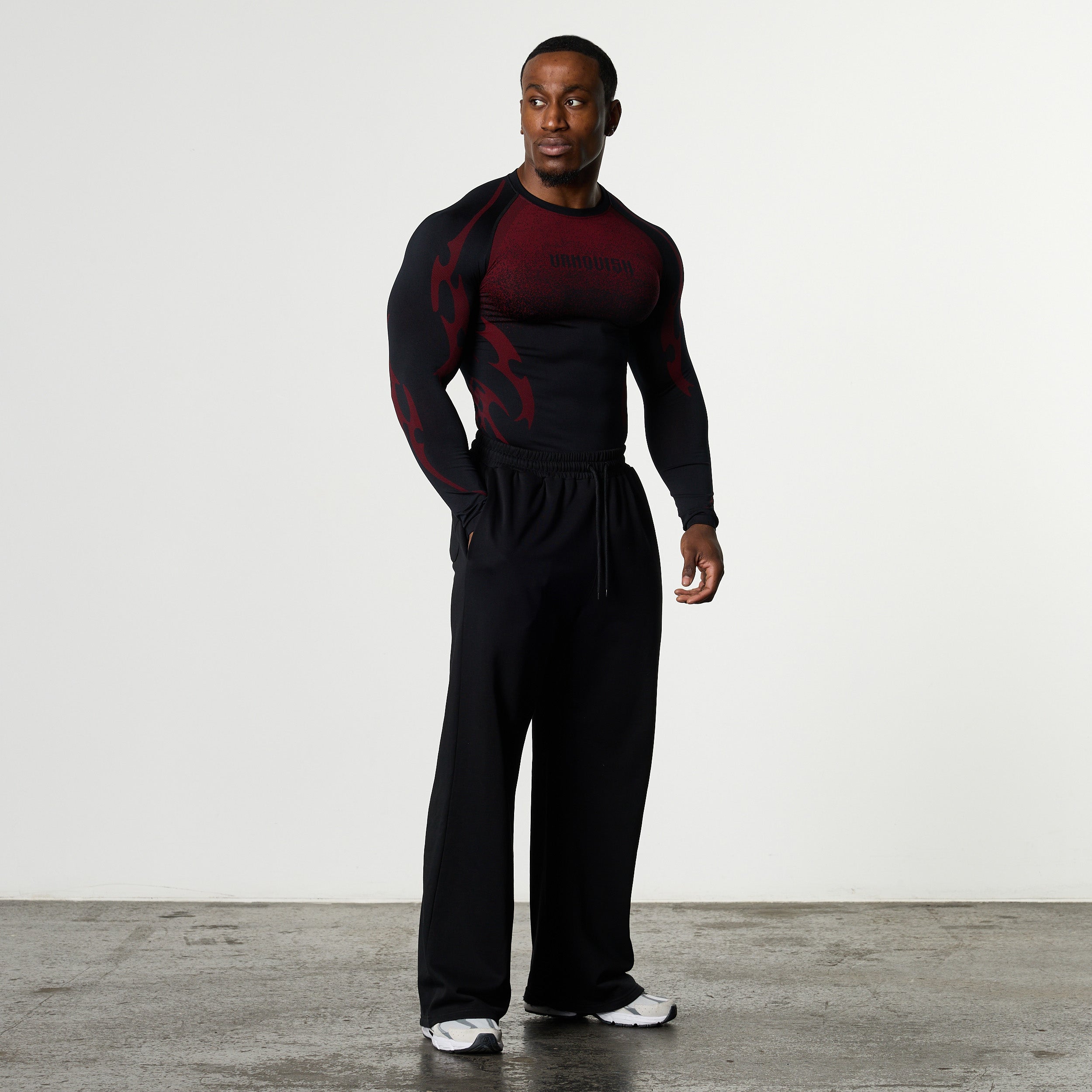 TRIBAL COMPRESSION BLACK AND RED LONG SLEEVE T SHIRT