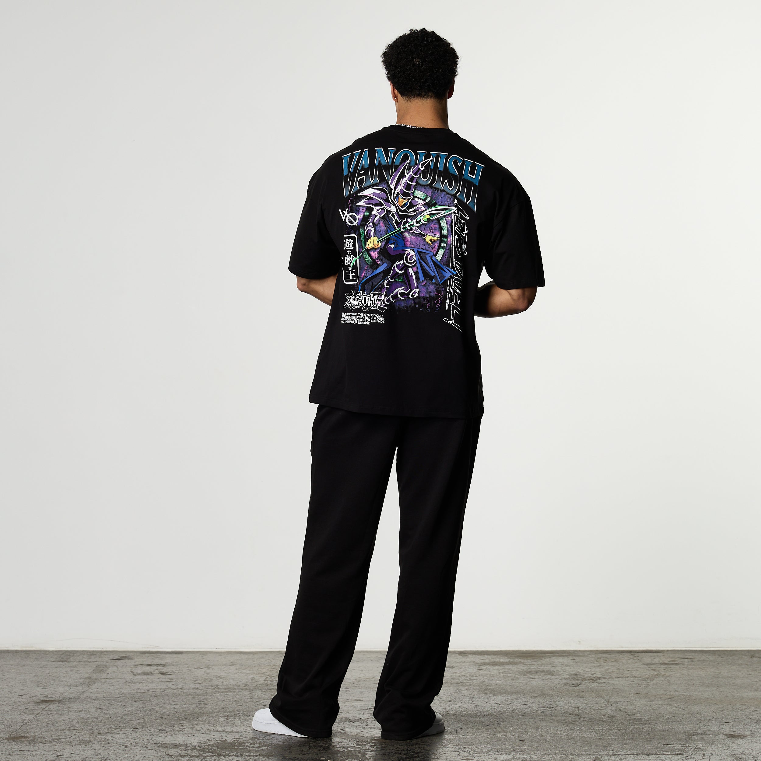 YU-GI-OH! DARK MAGICIAN BLACK OVERSIZED T SHIRT