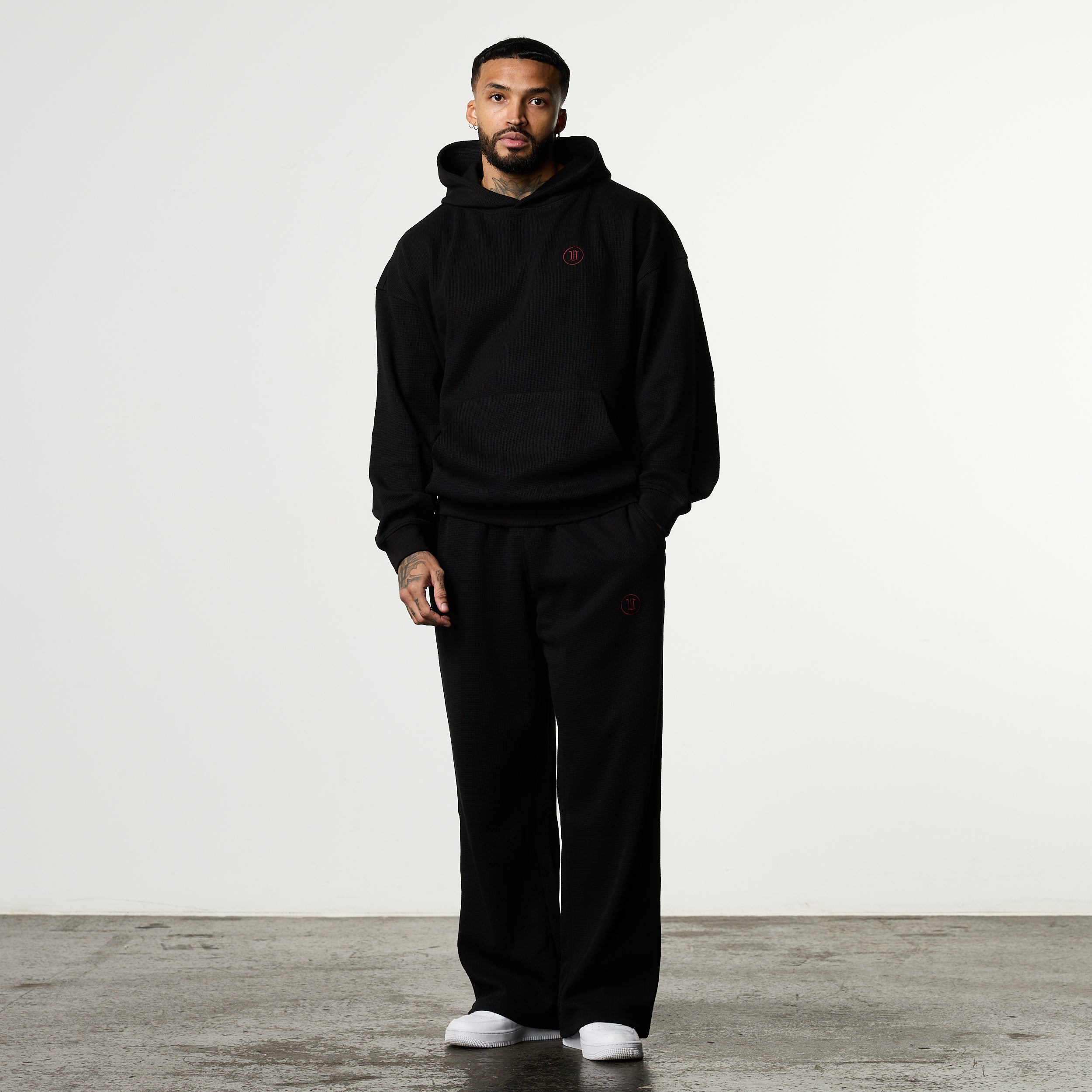 WAFFLE BLACK STRAIGHT LEG SWEATPANTS