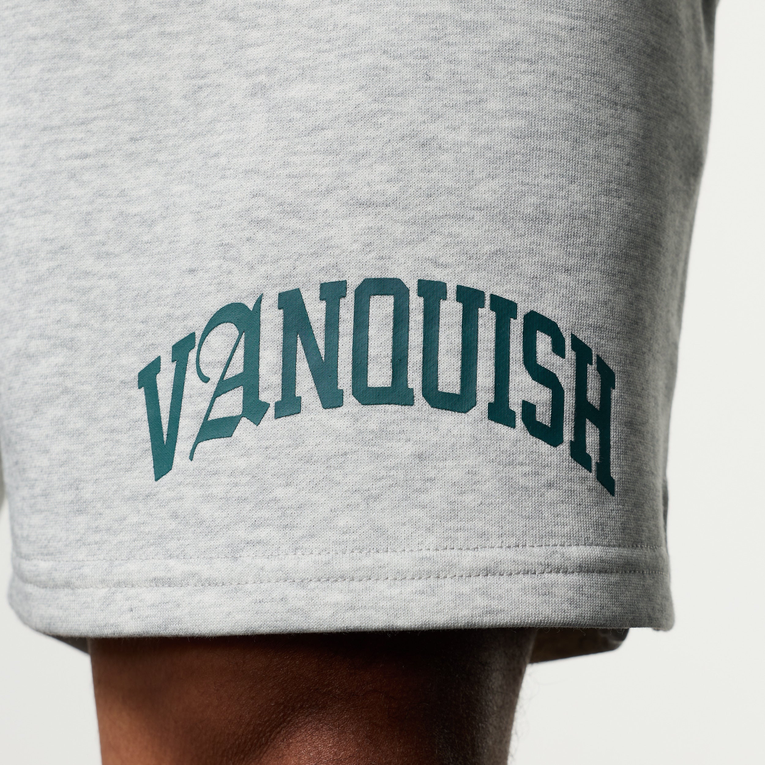 ACADEMY ARCH GREY REGULAR FIT SHORT