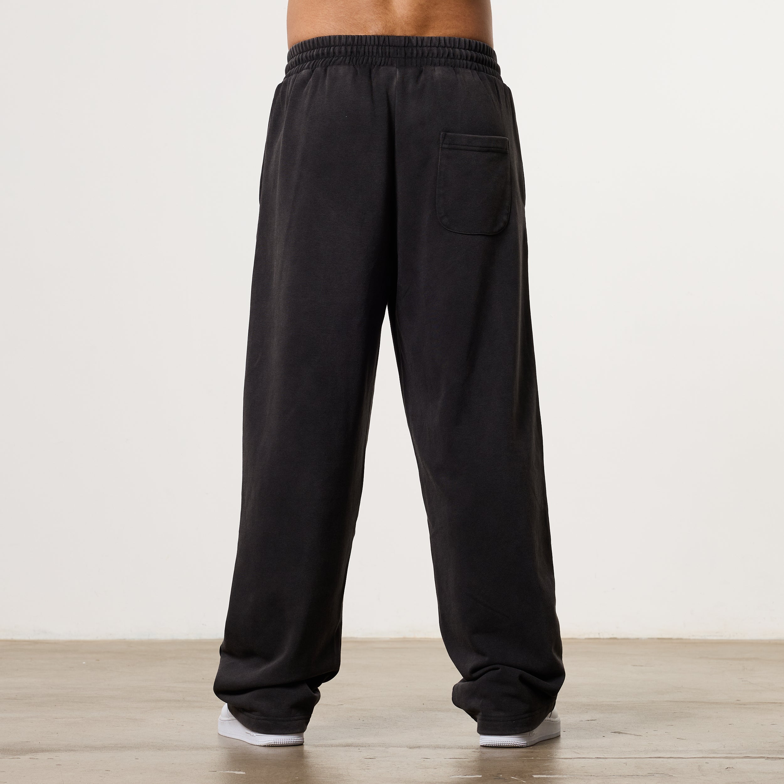 Vanquish Legacy Black Washed Straight Leg Sweatpants