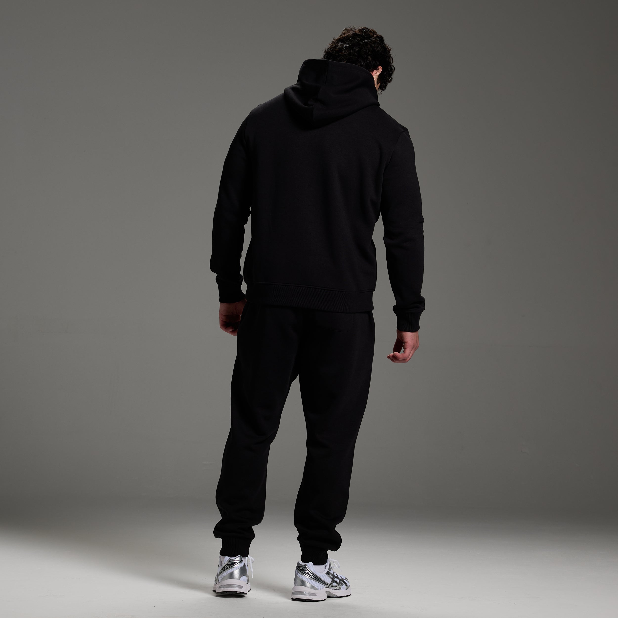 ORIGIN BLACK HOODIE & SWEATPANTS SET