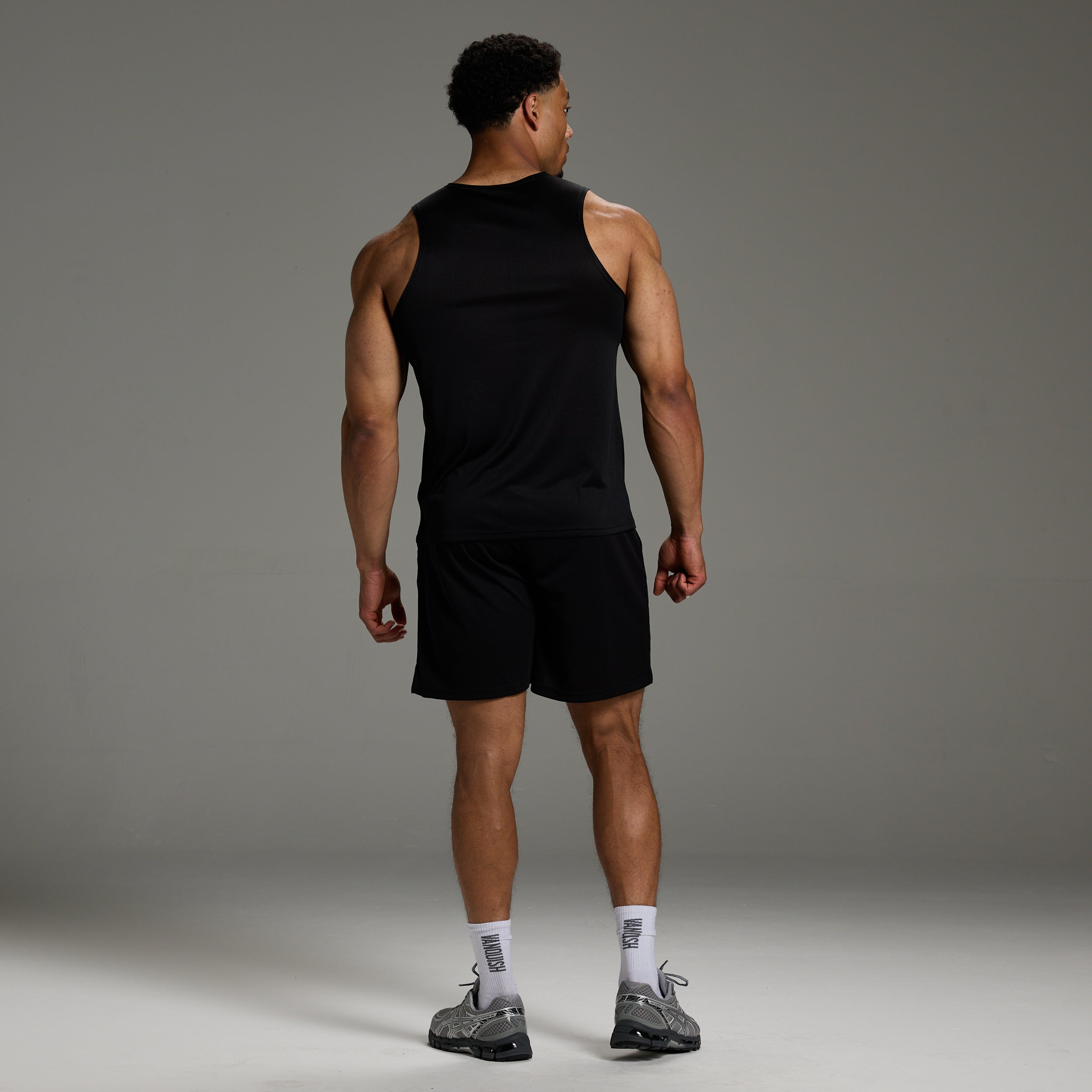 ORIGIN BLACK SLIM FIT PERFORMANCE TANK
