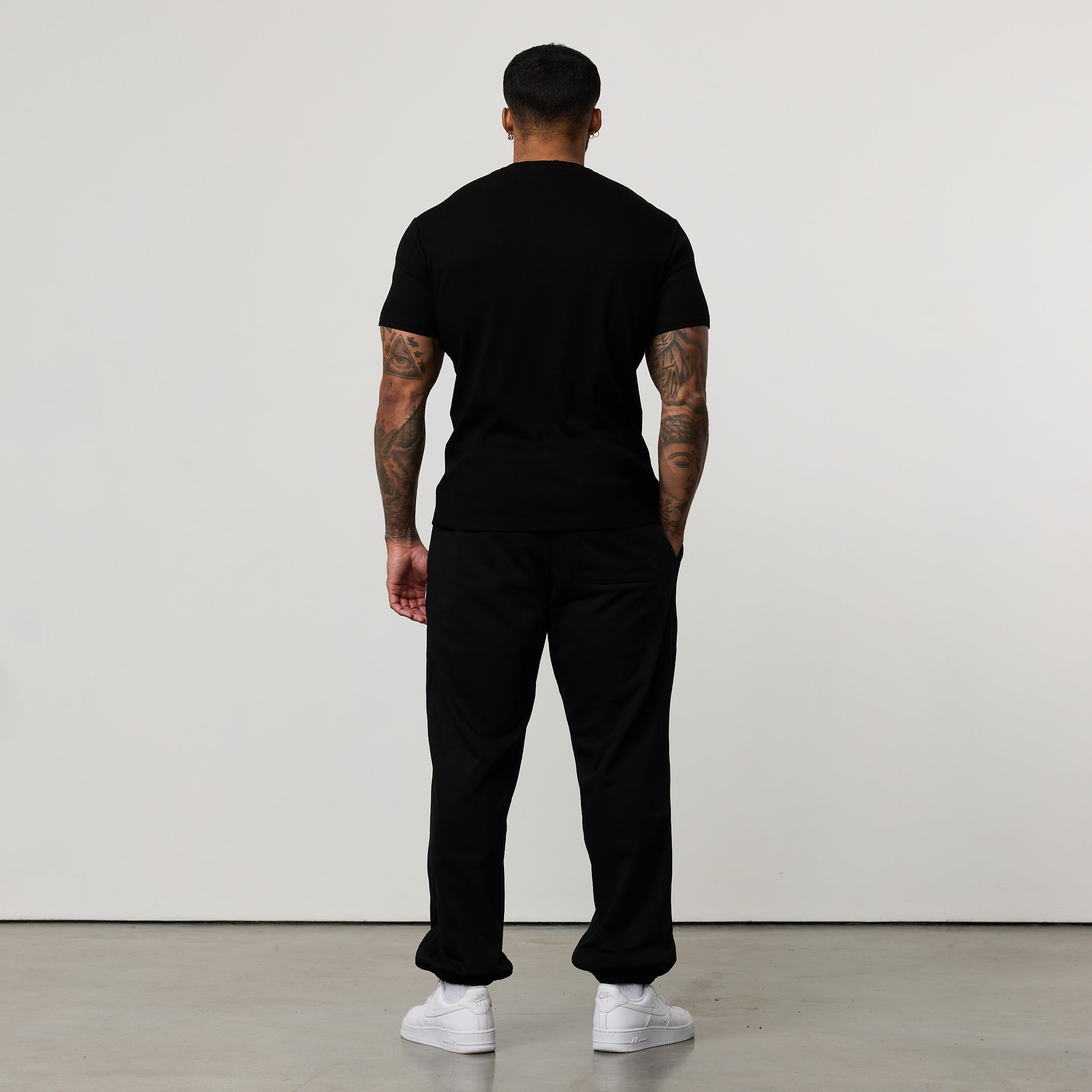 MONOGRAM RIB BLACK SLIM FIT T SHIRT