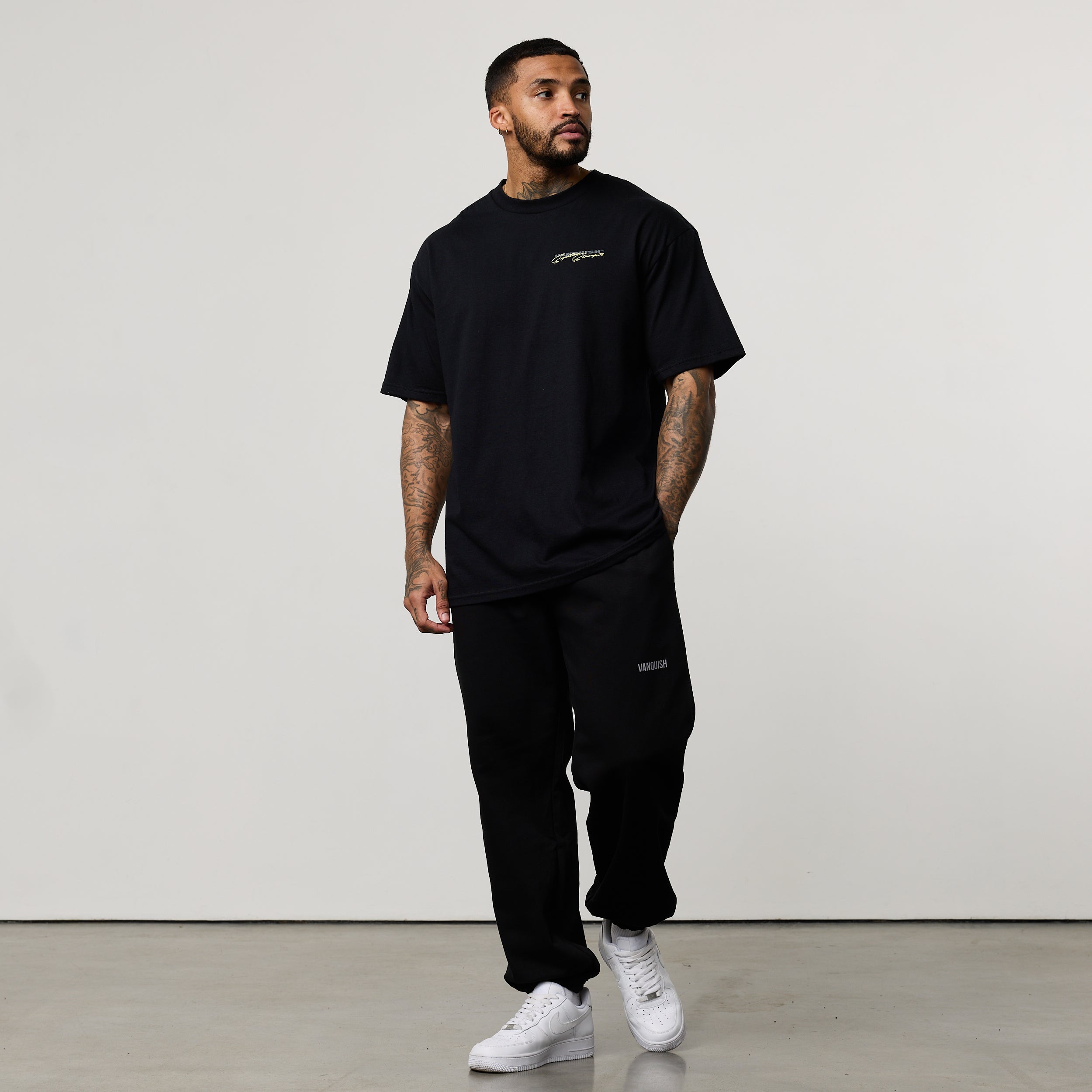 REVOLVE VORTEX BLACK BOXY OVERSIZED T SHIRT