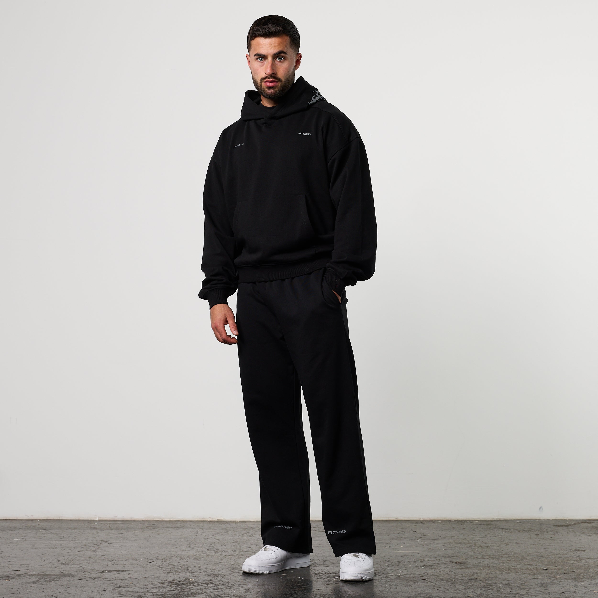 BLACK FORGE BLACK STRAIGHT LEG SWEATPANTS