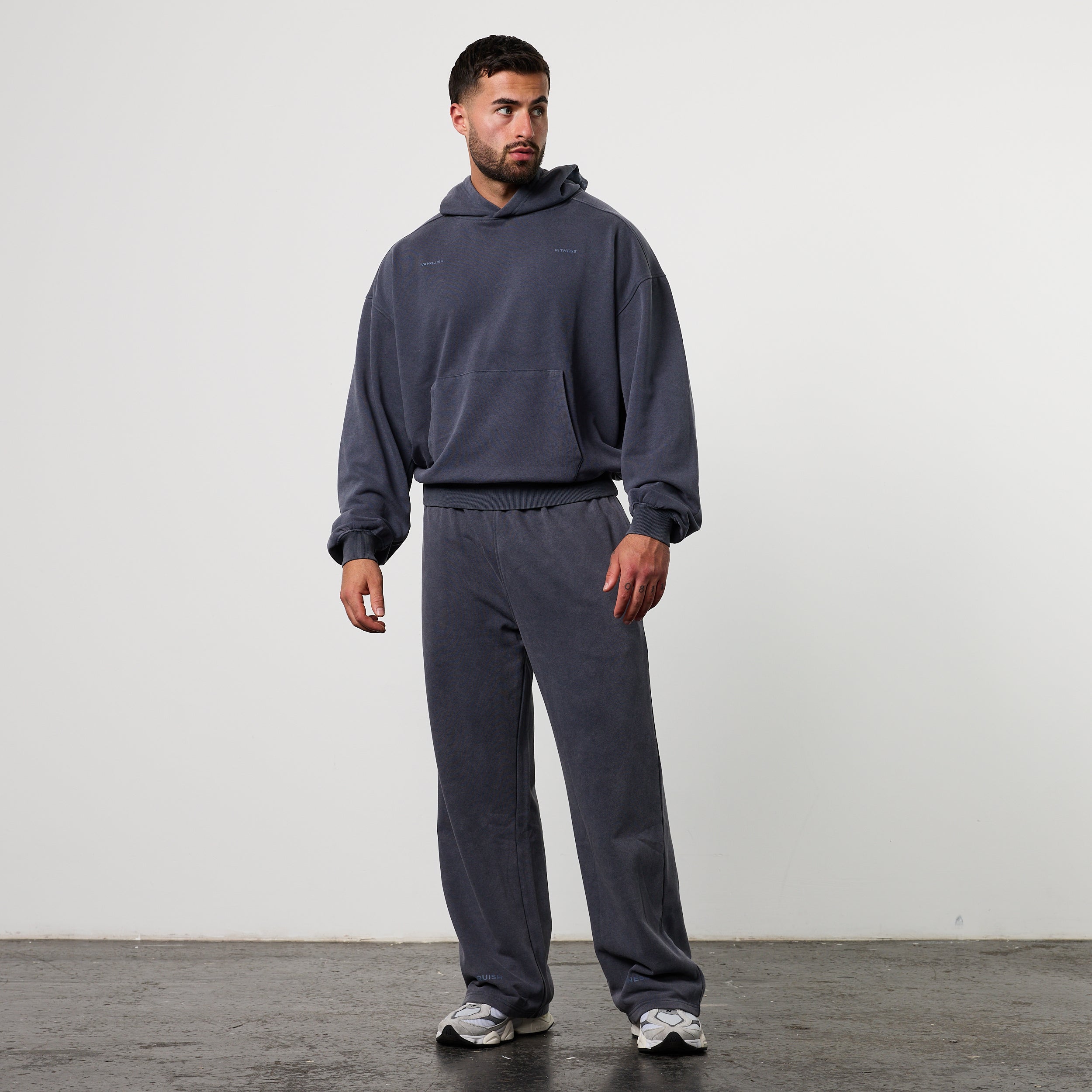 BLACK FORGE WASHED NAVY BOXY OVERSIZED HOODIE